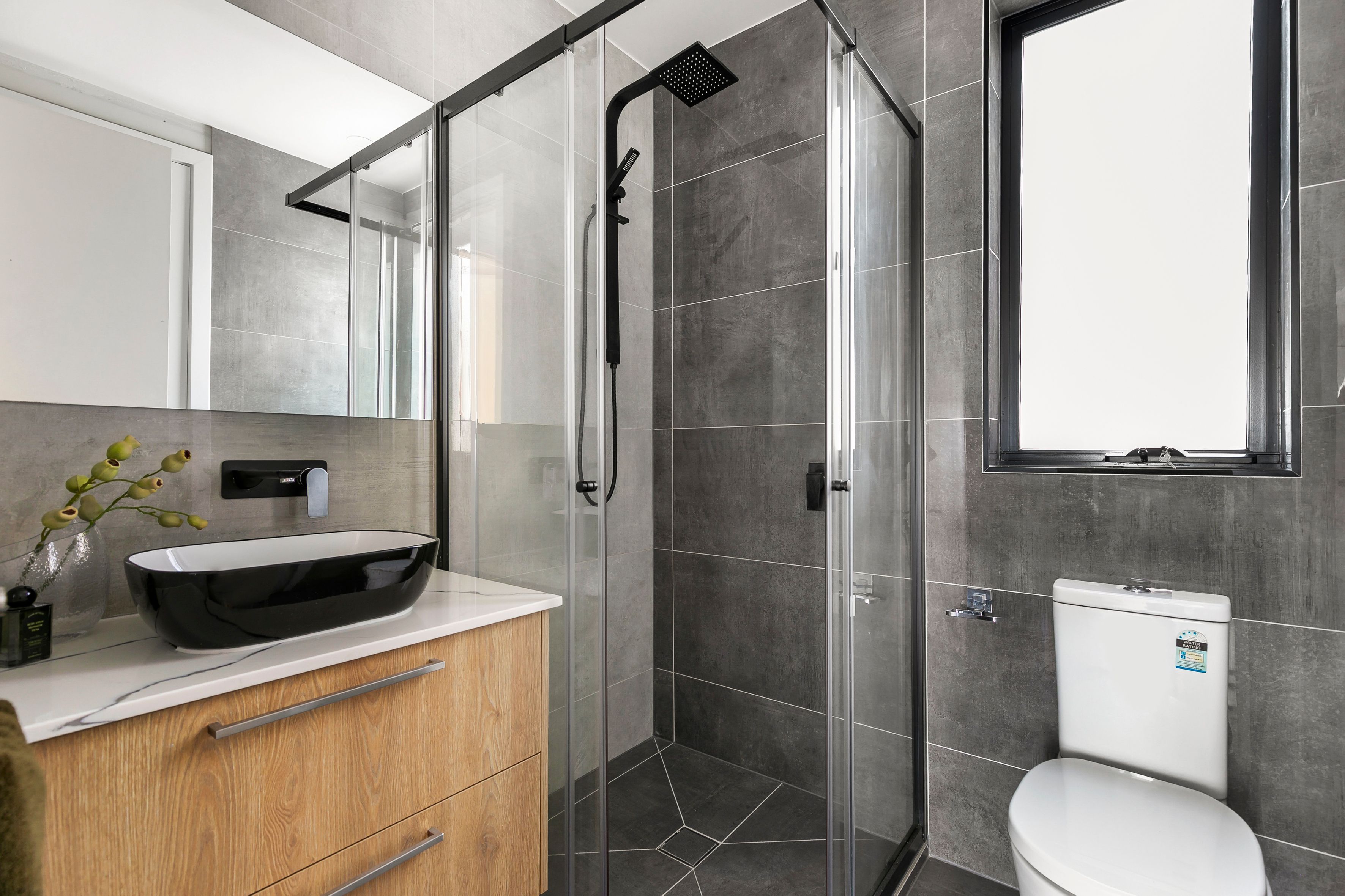 38A Booth Street — photo 4 of 16