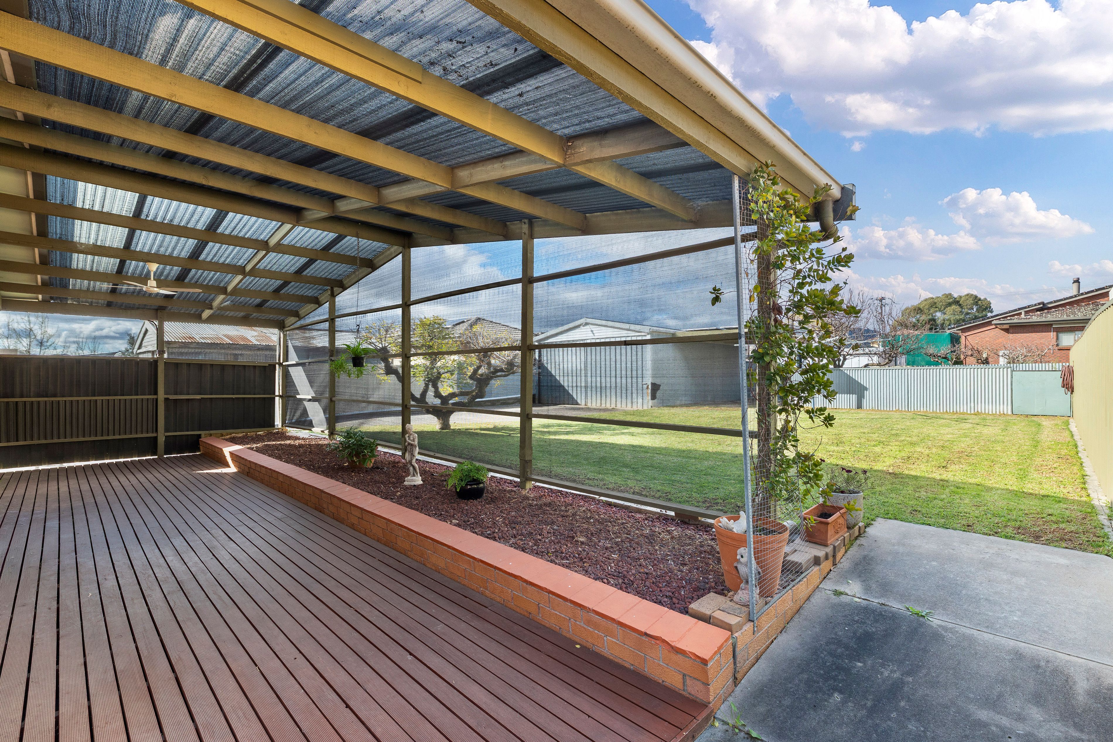 9 Mcbeath Street — photo 13 of 15
