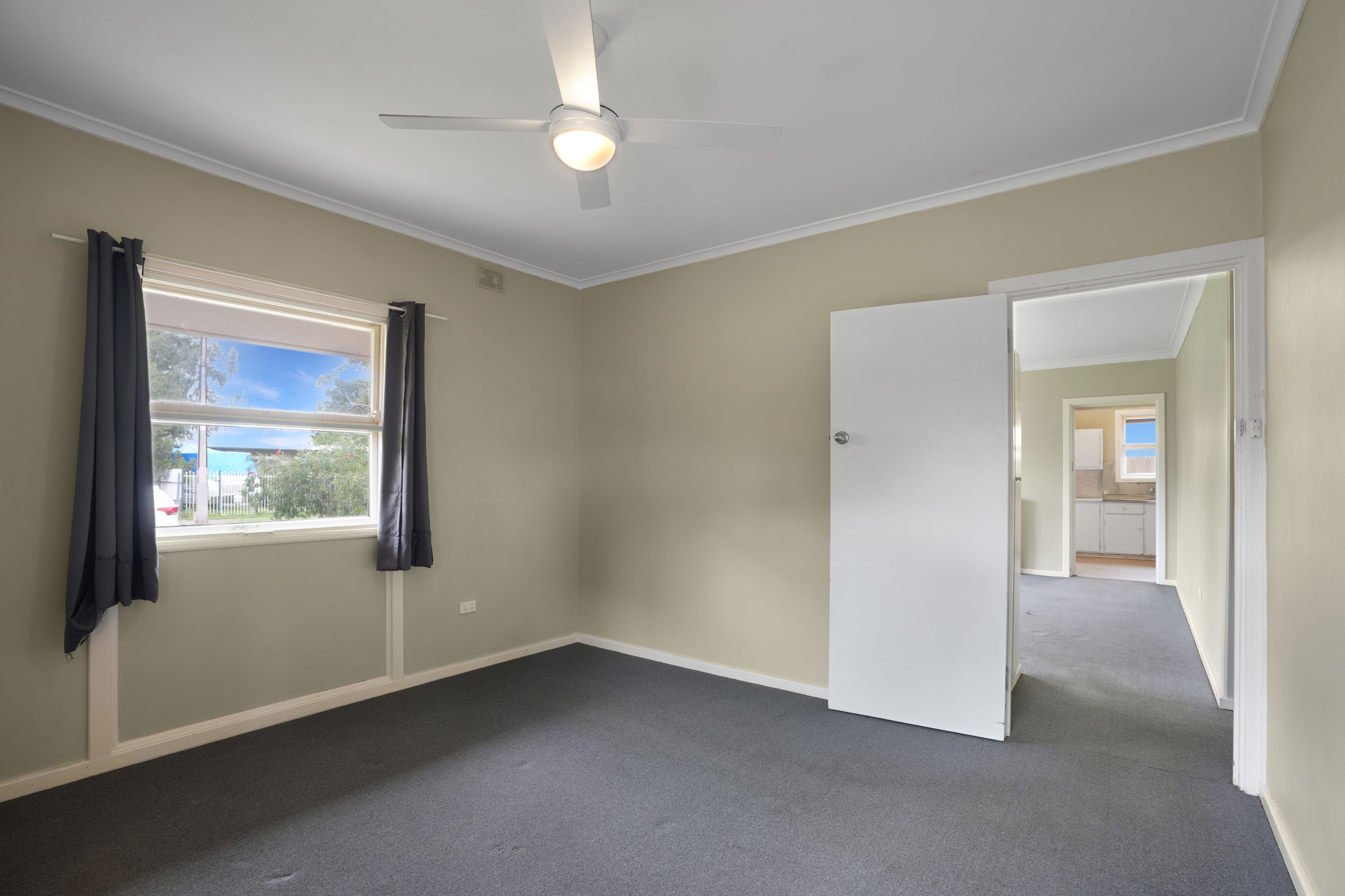 18 Gores Road — photo 8 of 16