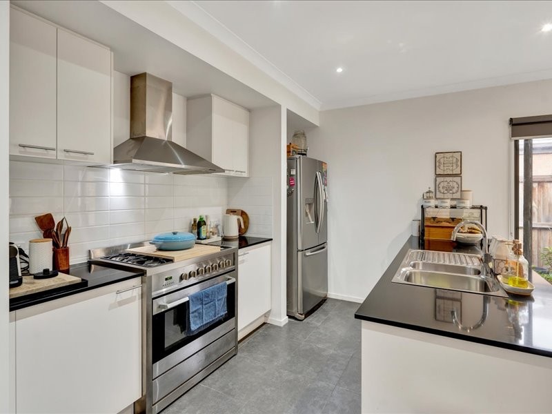 15 Sloane Street, Werribee, VIC 3030