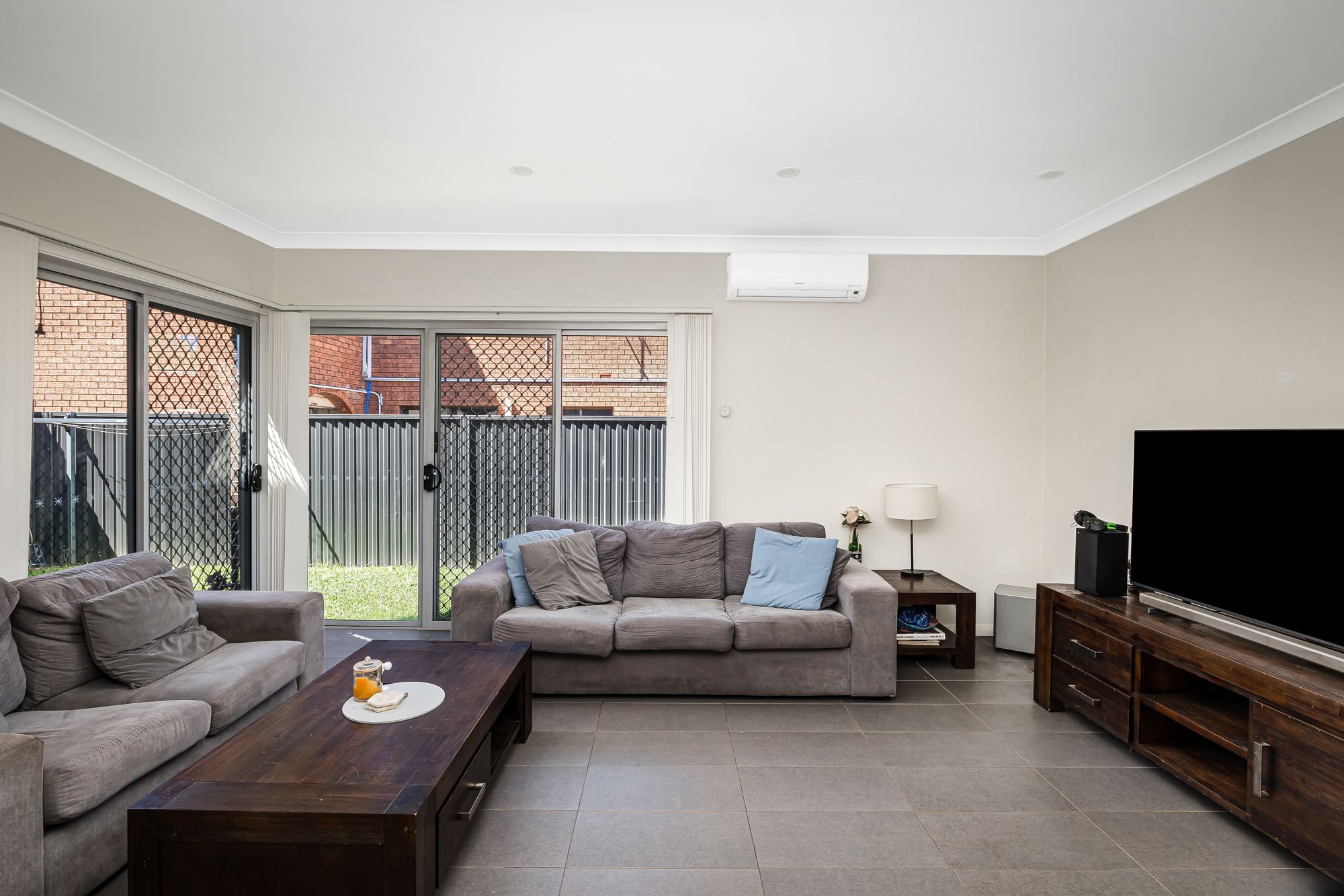 2/74-76 Irwin Street, Werrington, NSW 2747