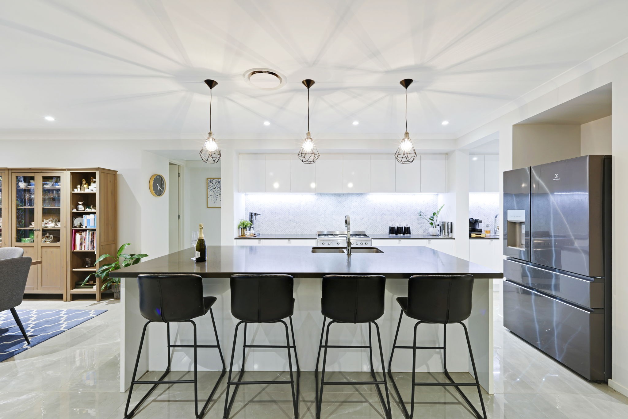 3 Knightsbridge Street, Pallara, QLD 4110