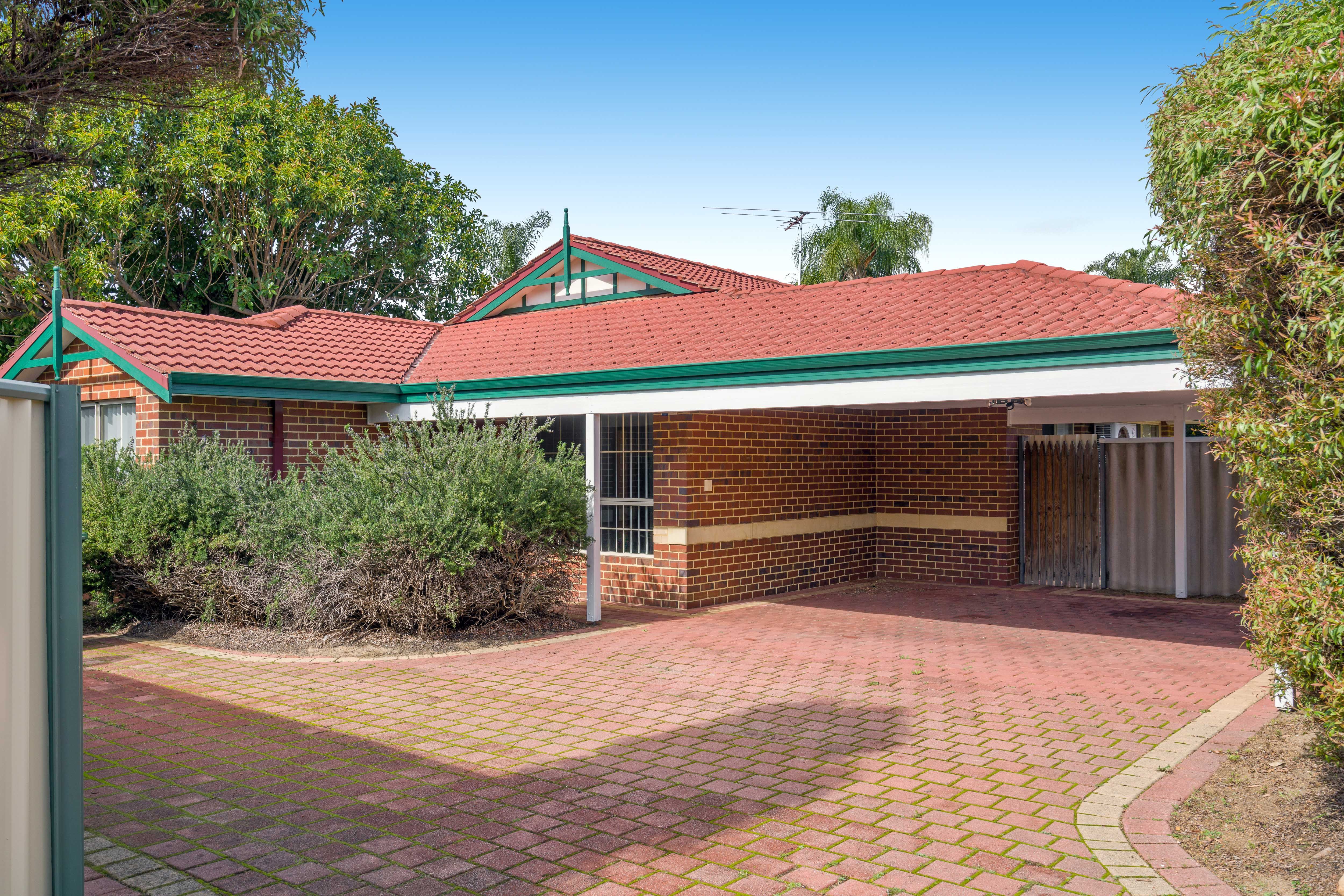 414A Walter Road West, Morley, WA 6062