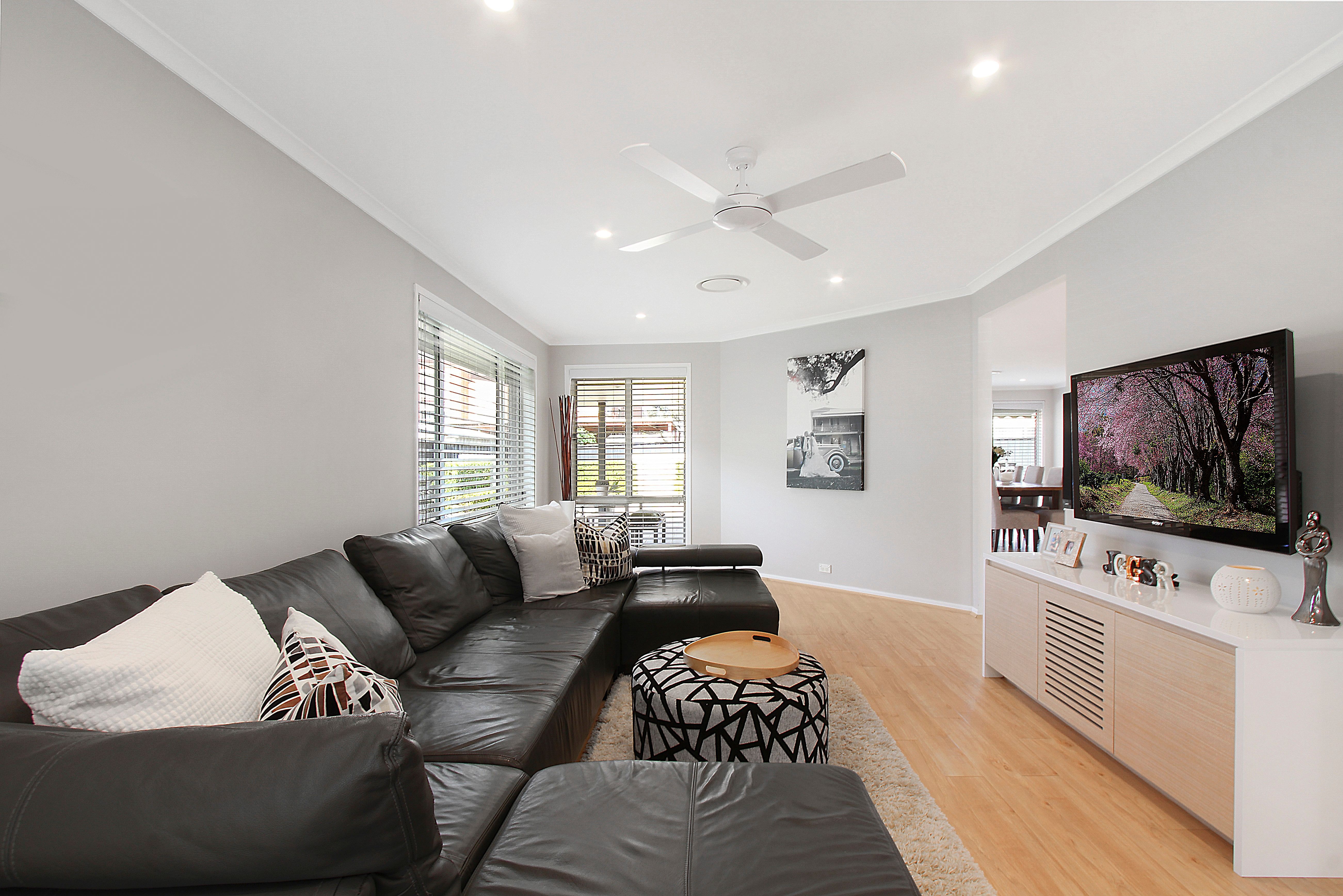 13 Dee Close, Prestons, NSW 2170