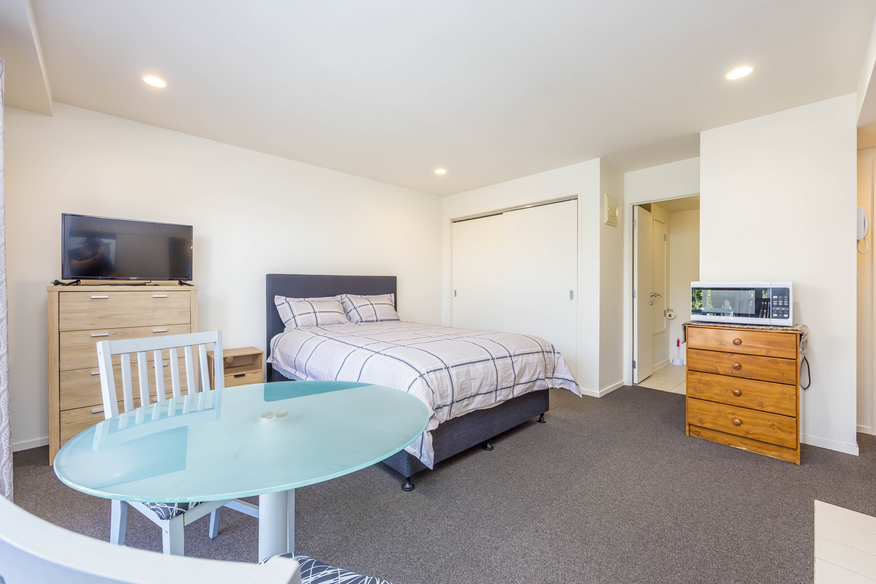 1R/3 Keystone Avenue, Mount Roskill, Auckland City