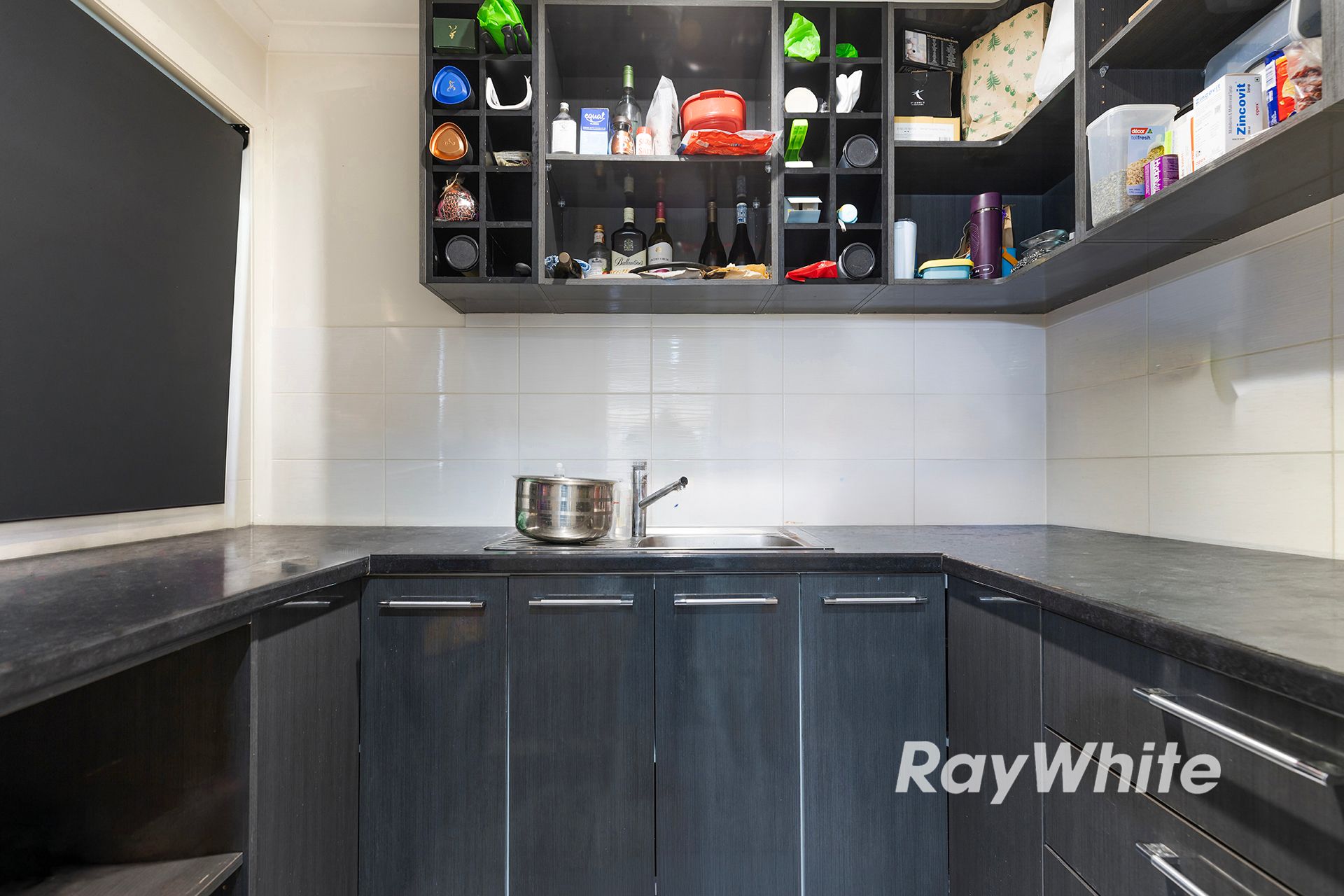 2 Daisy Street — photo 8 of 24