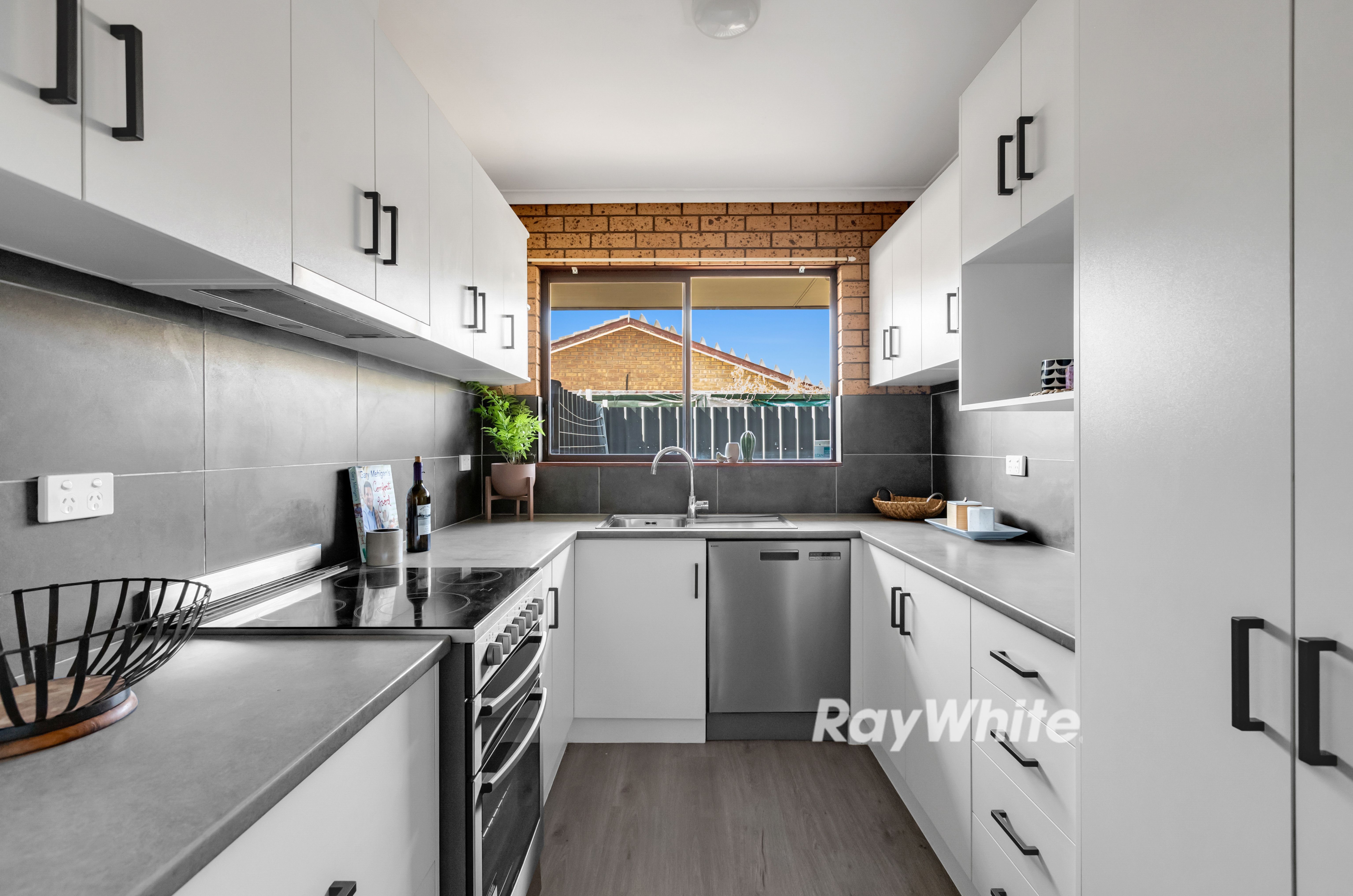2 Eileen Street, Mildura VIC 3500