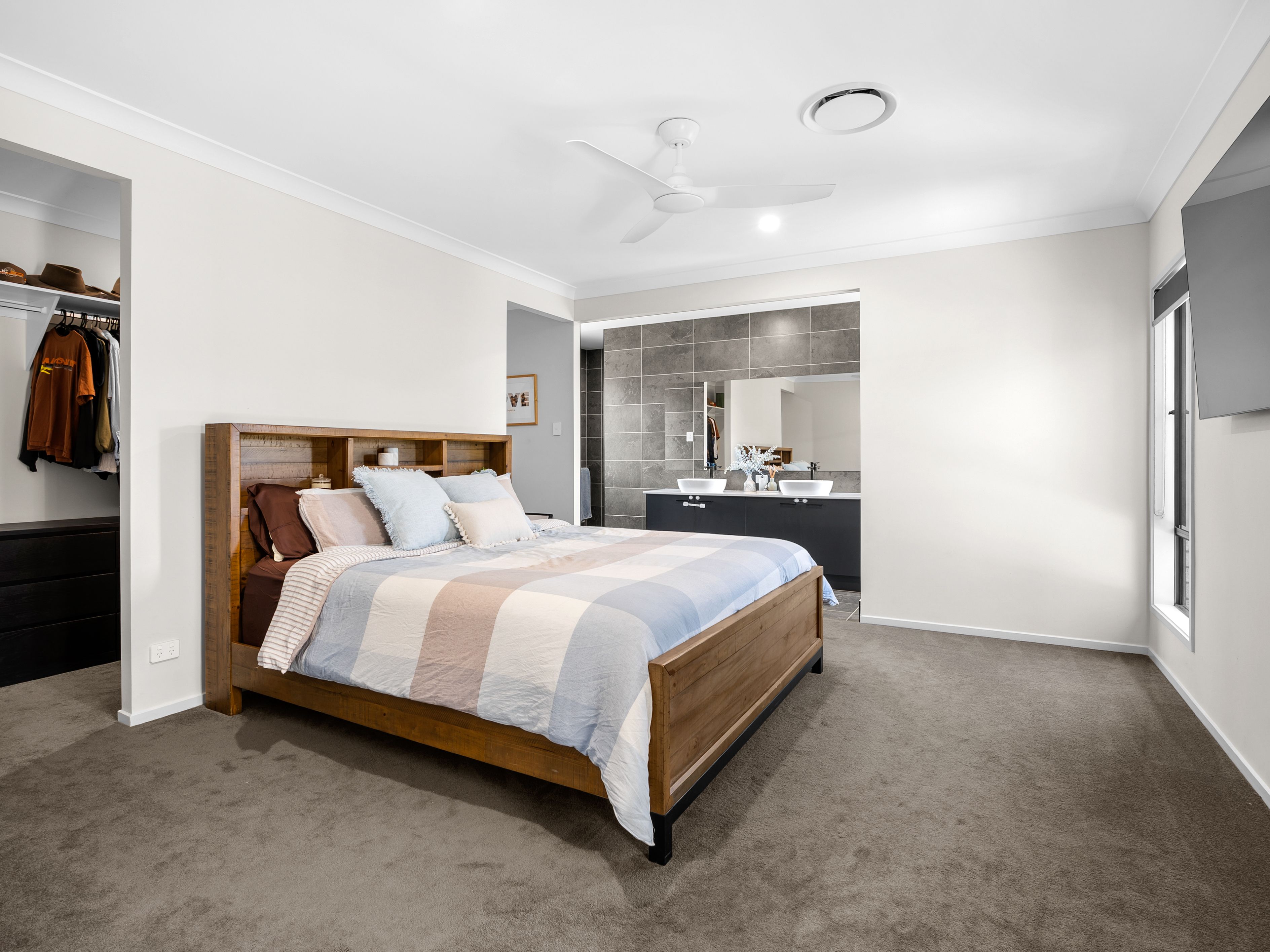 27 Arenga Court — photo 4 of 26