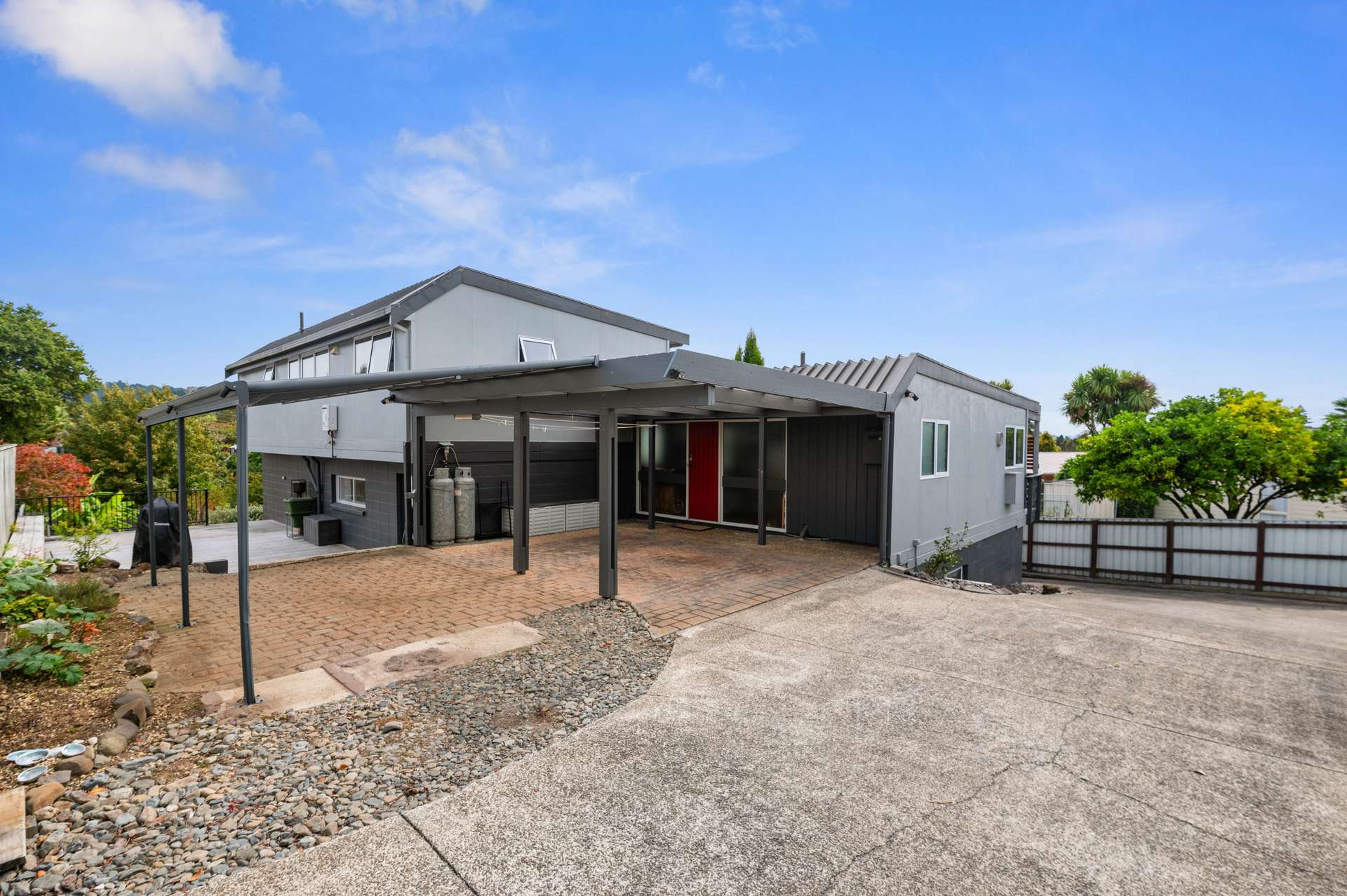 3 Miranda Place photo 0