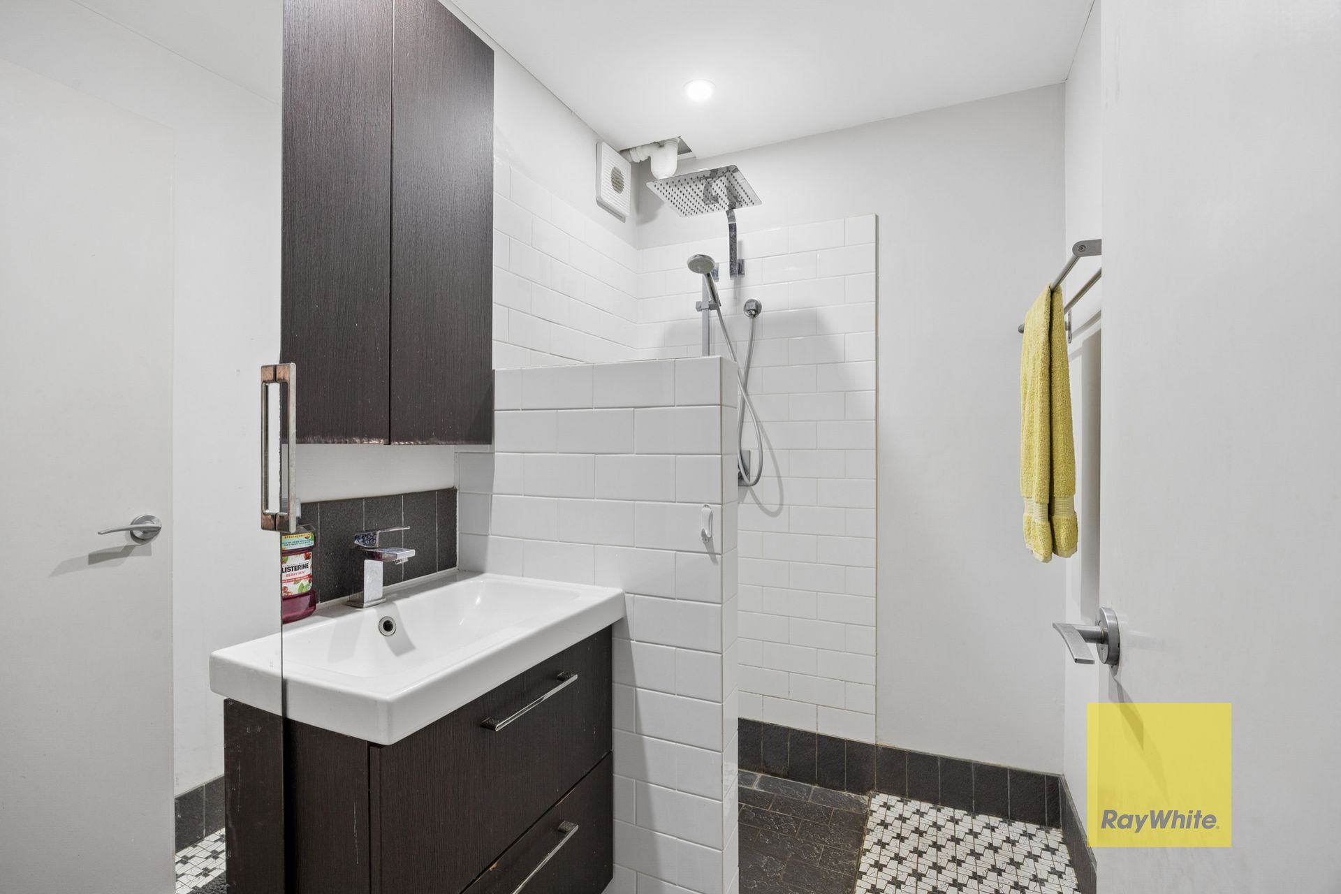 14/36 Wellington Street — photo 14 of 17