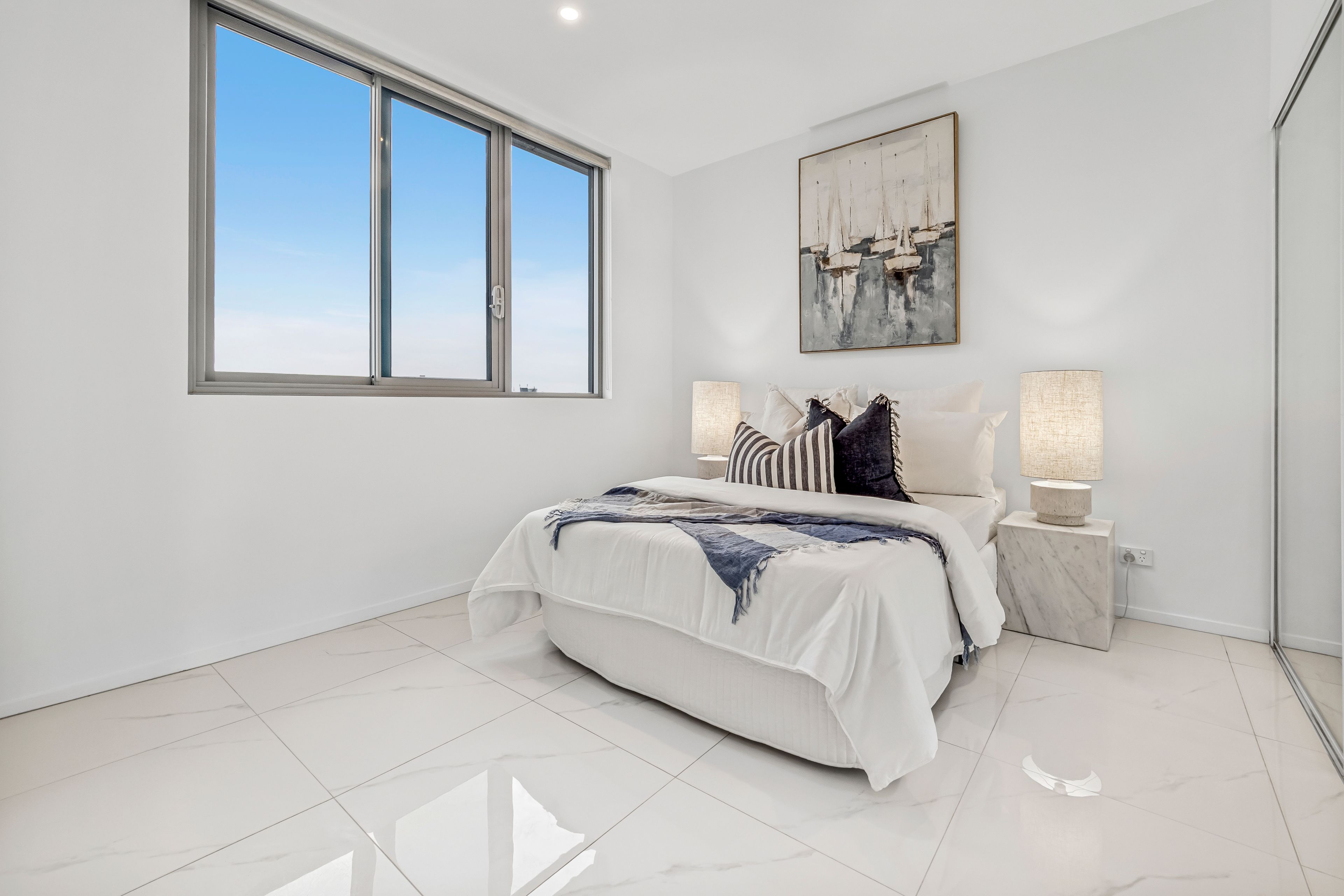 705/32 Russell Street — photo 14 of 18