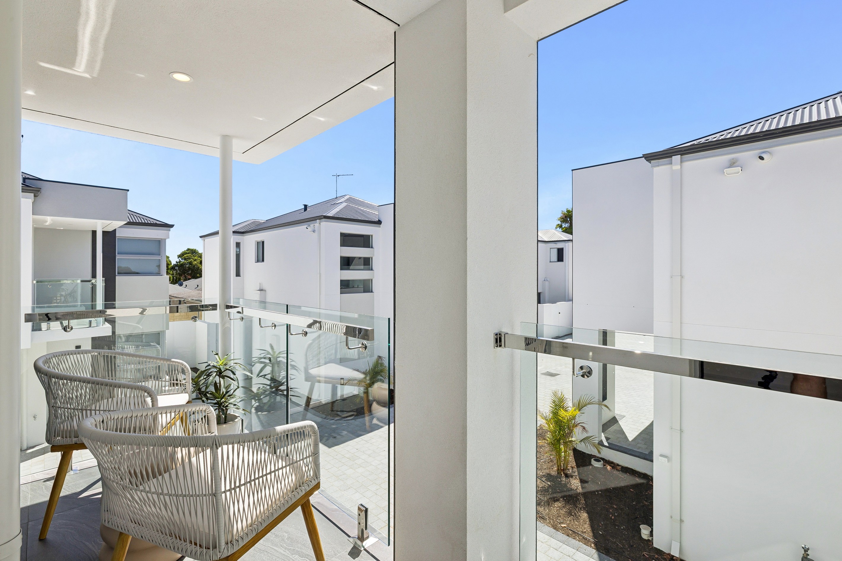 35C Tetworth Crescent, Nollamara, WA 6061