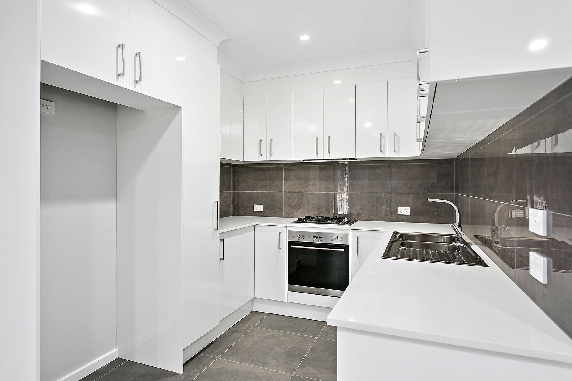 3/5 Cullen Street, Oak Flats, NSW 2529