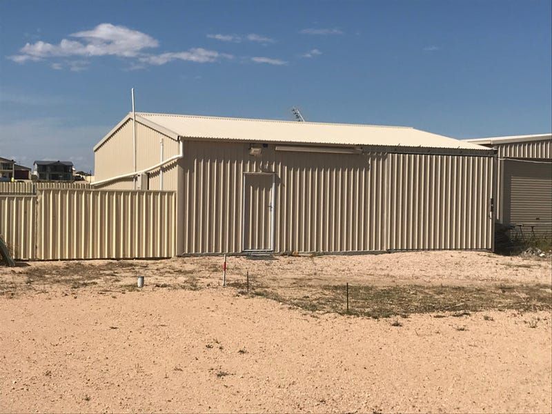 10 Keen Street, Moonta Bay, SA 5558