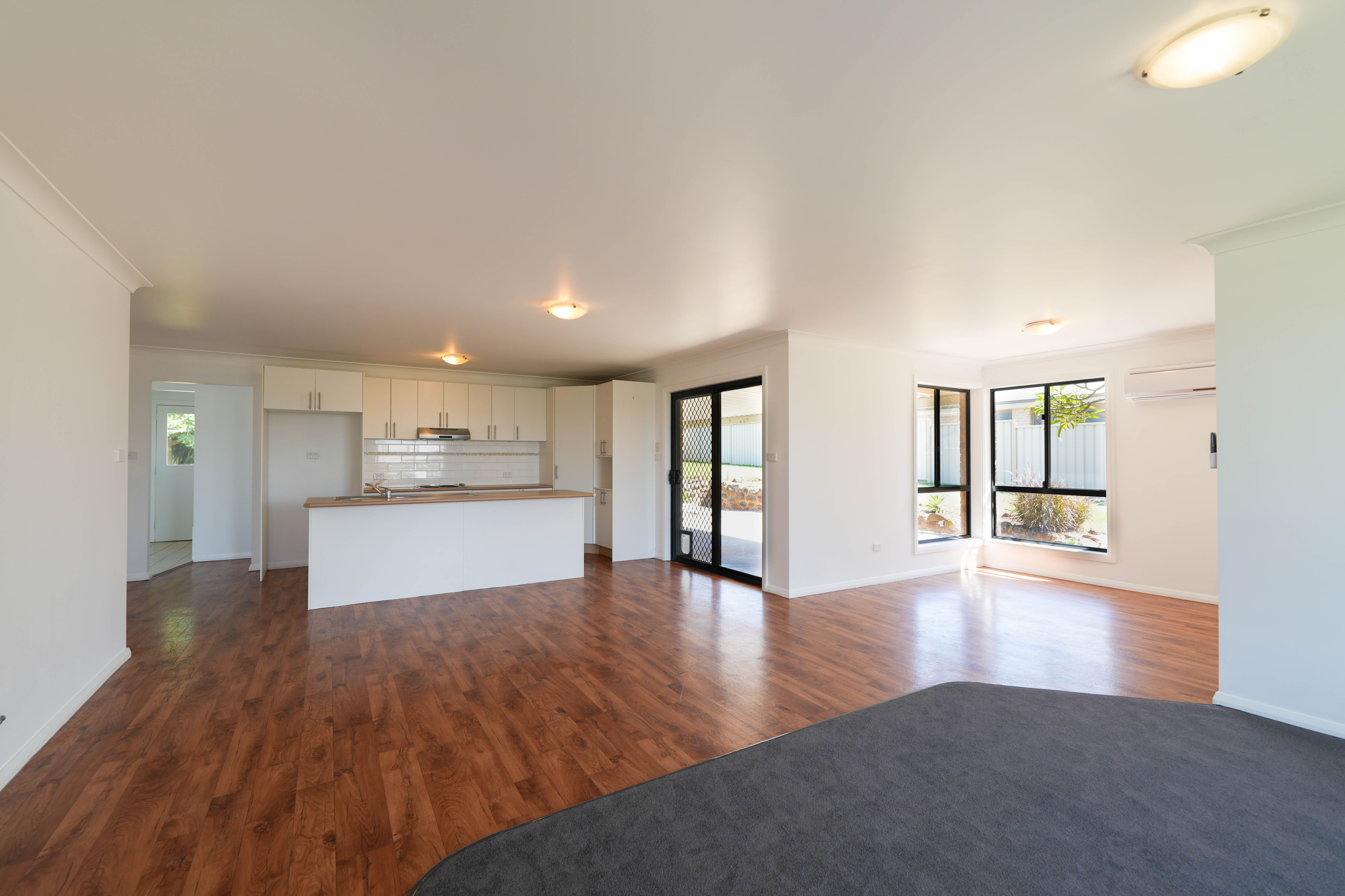 30 Blaxland Street, Parkes, NSW 2870