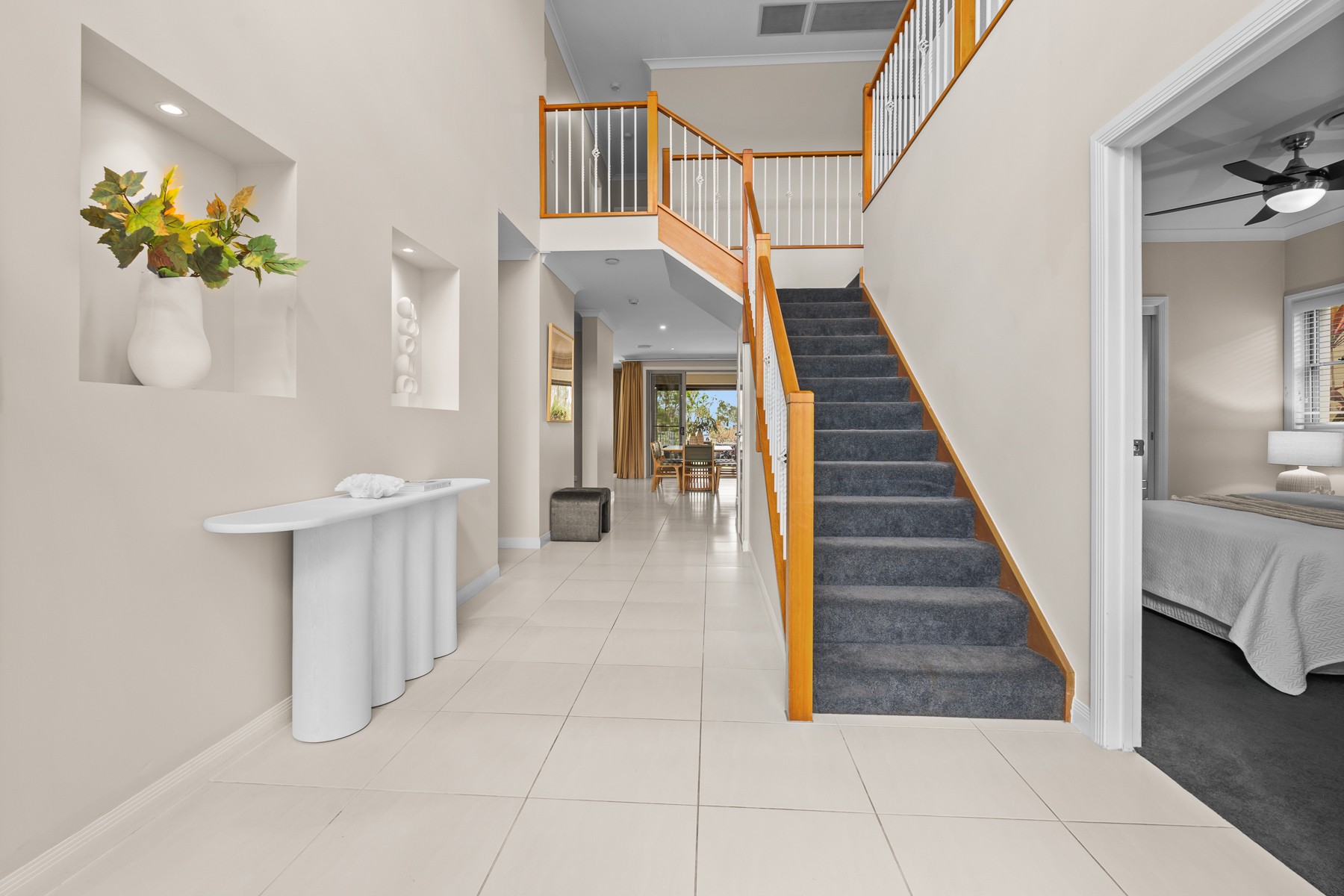 9103 Peter Senior Drive, Hope Island, QLD 4212