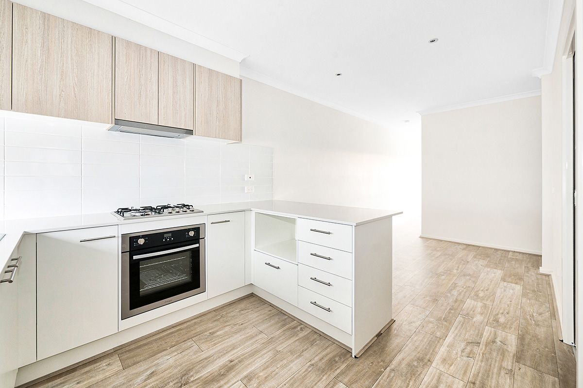 33 Bianca Court, Pakenham, VIC 3810