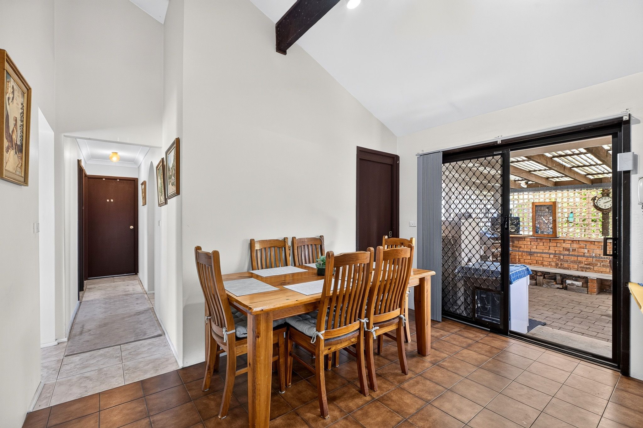 4 Harrier Avenue — photo 4 of 20