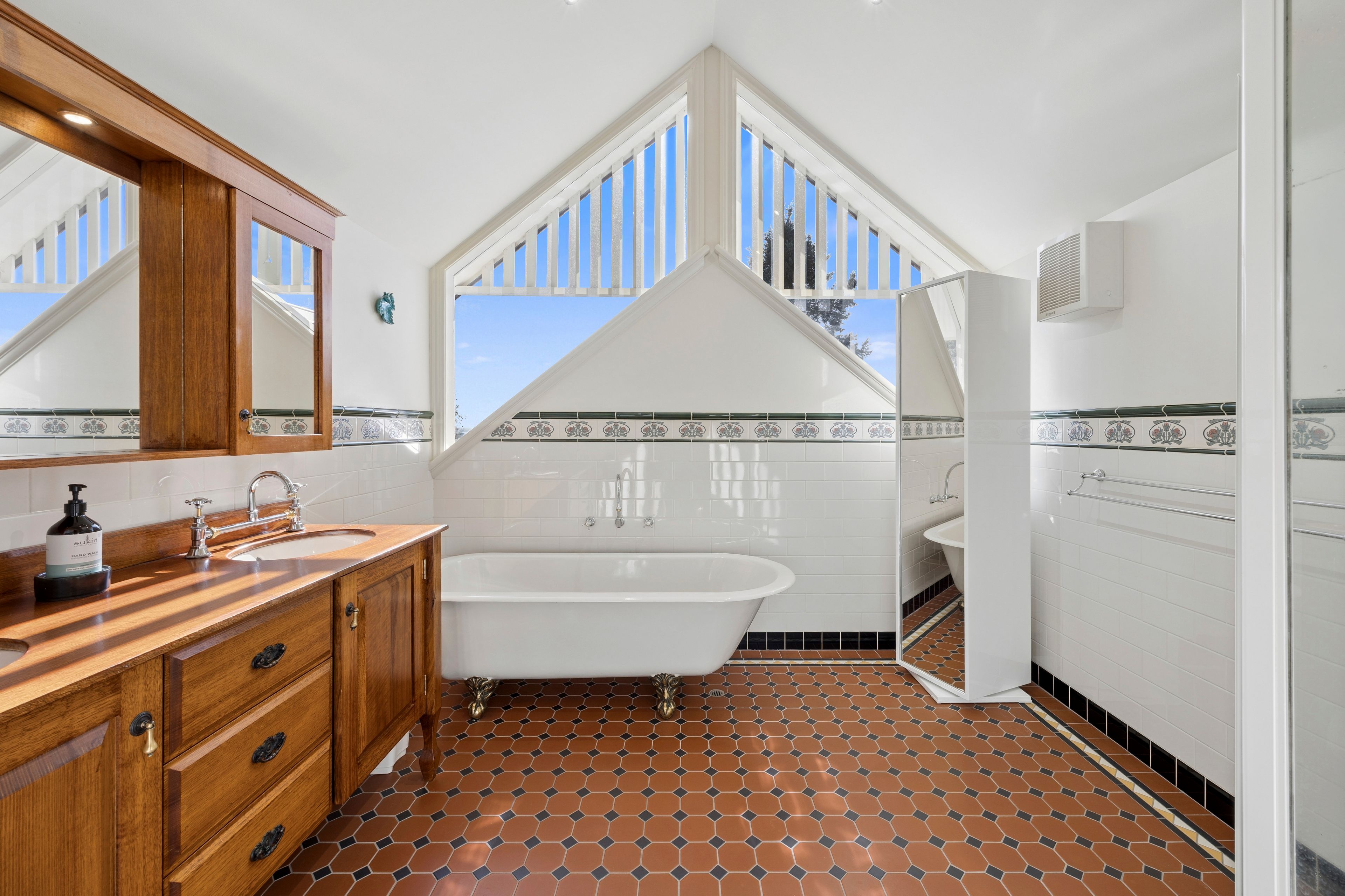 9 Buckland Court — photo 12 of 26