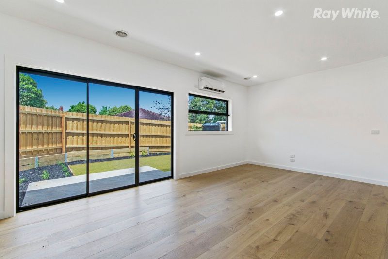 1and3/15 Sasses Avenue, BAYSWATER, VIC 3153