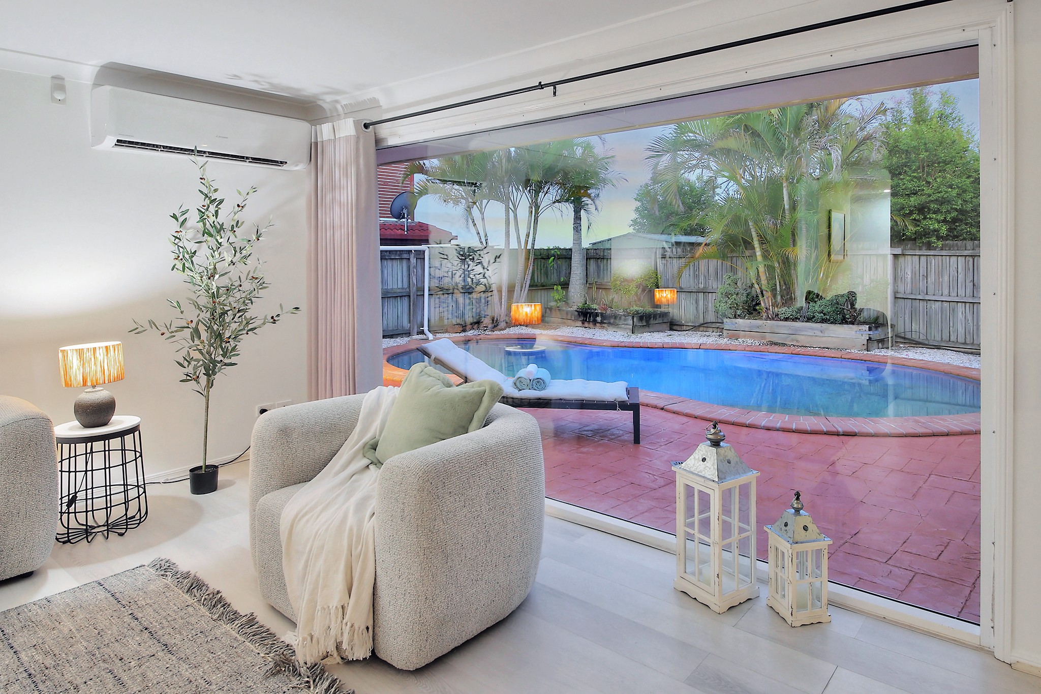 119 Lancaster Circuit, Stretton, QLD 4116