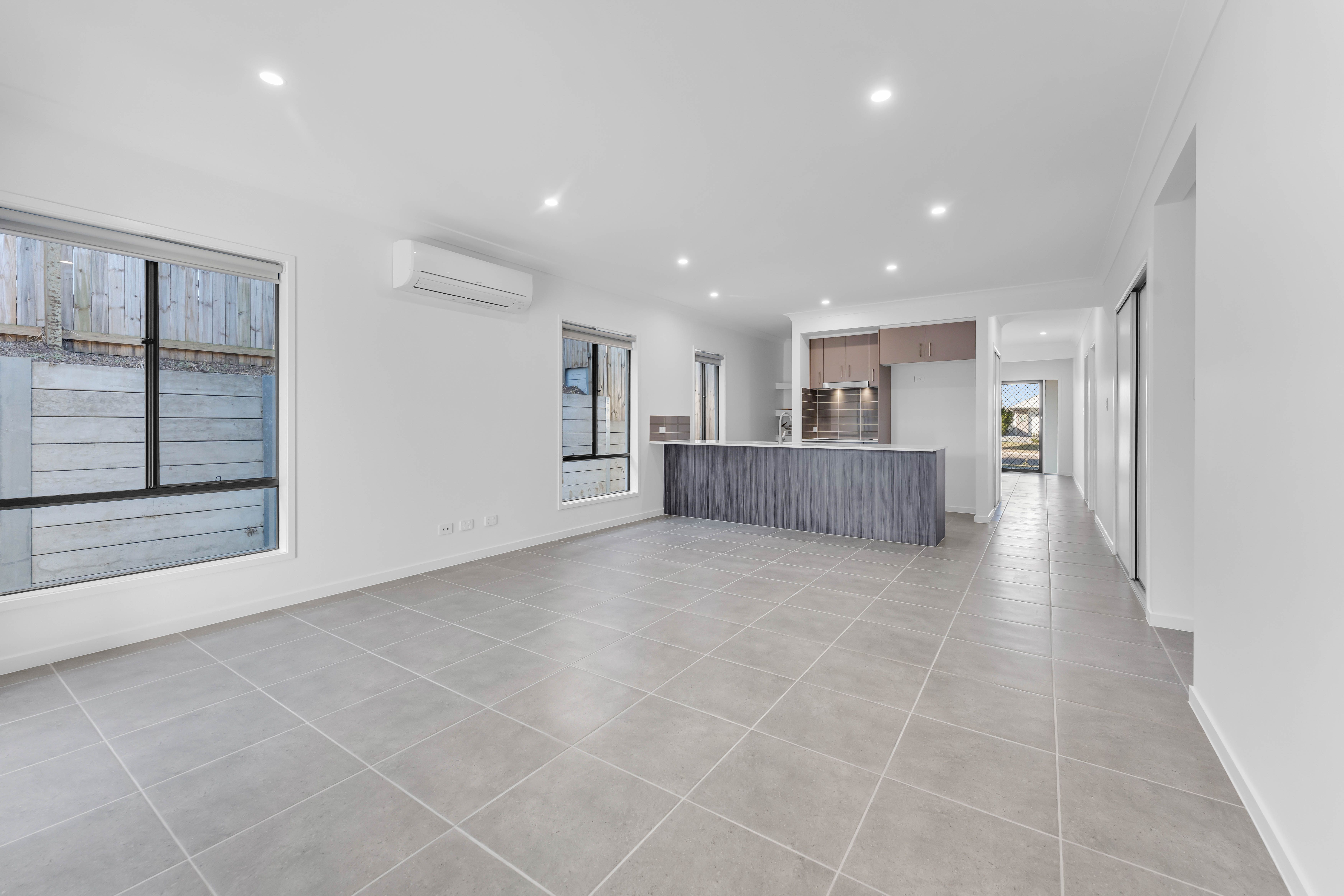 27 Outlook Boulevard, Gleneagle, QLD 4285
