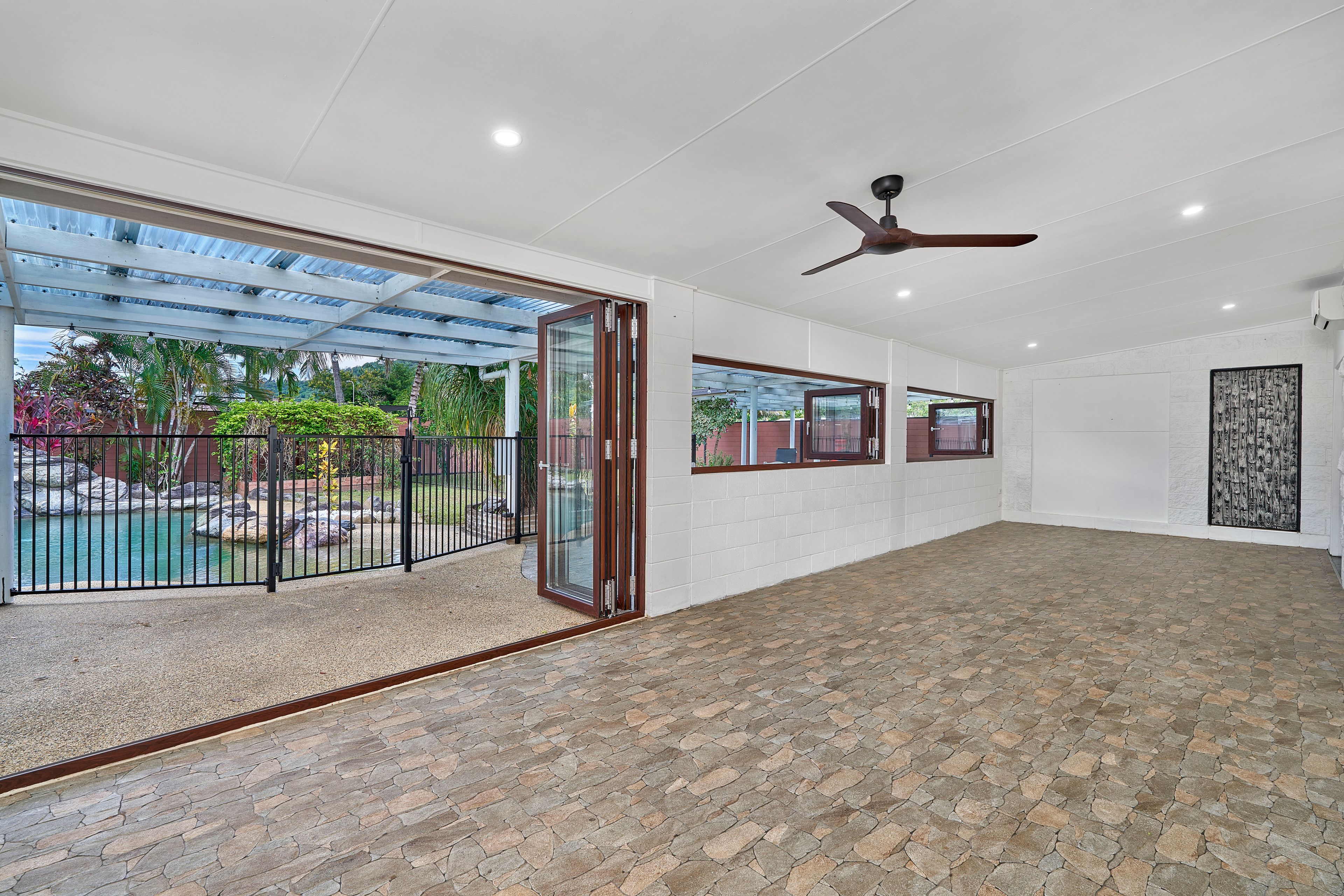 19 Huon Street — photo 3 of 15