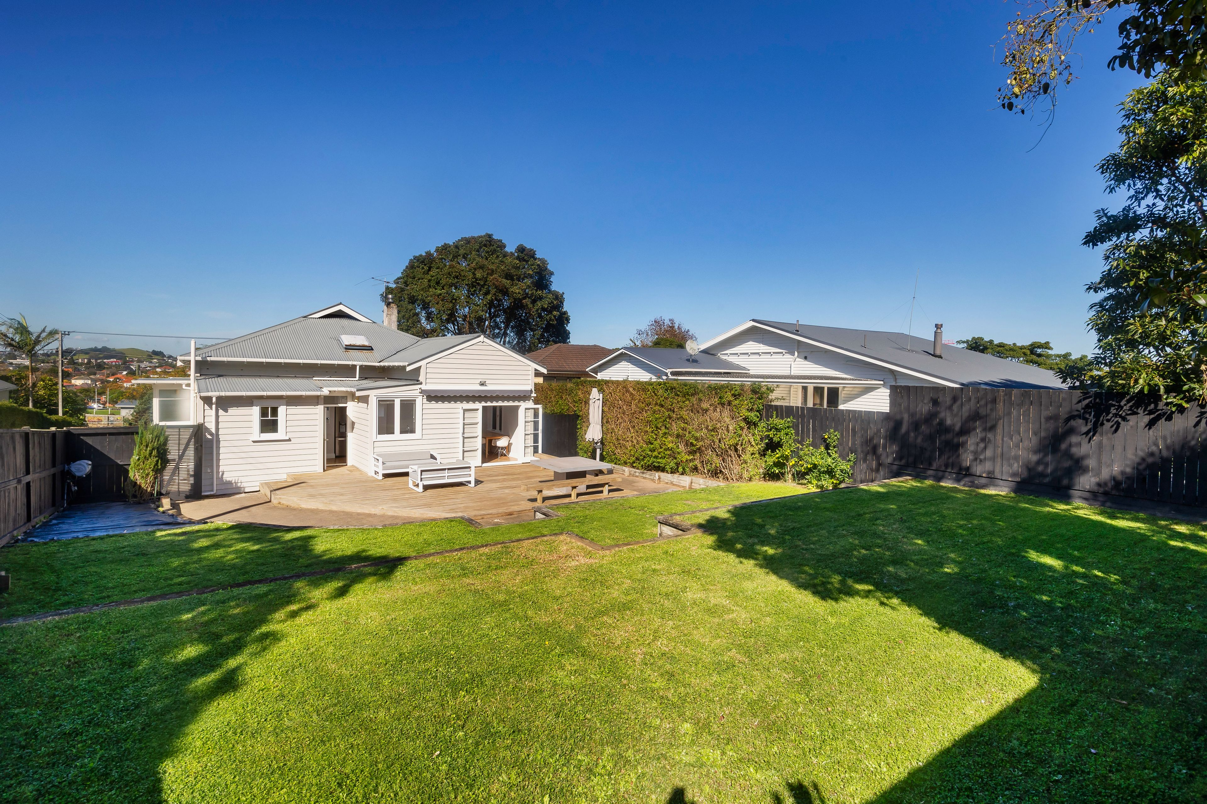 79 Owairaka Avenue, Mount Albert, Auckland City