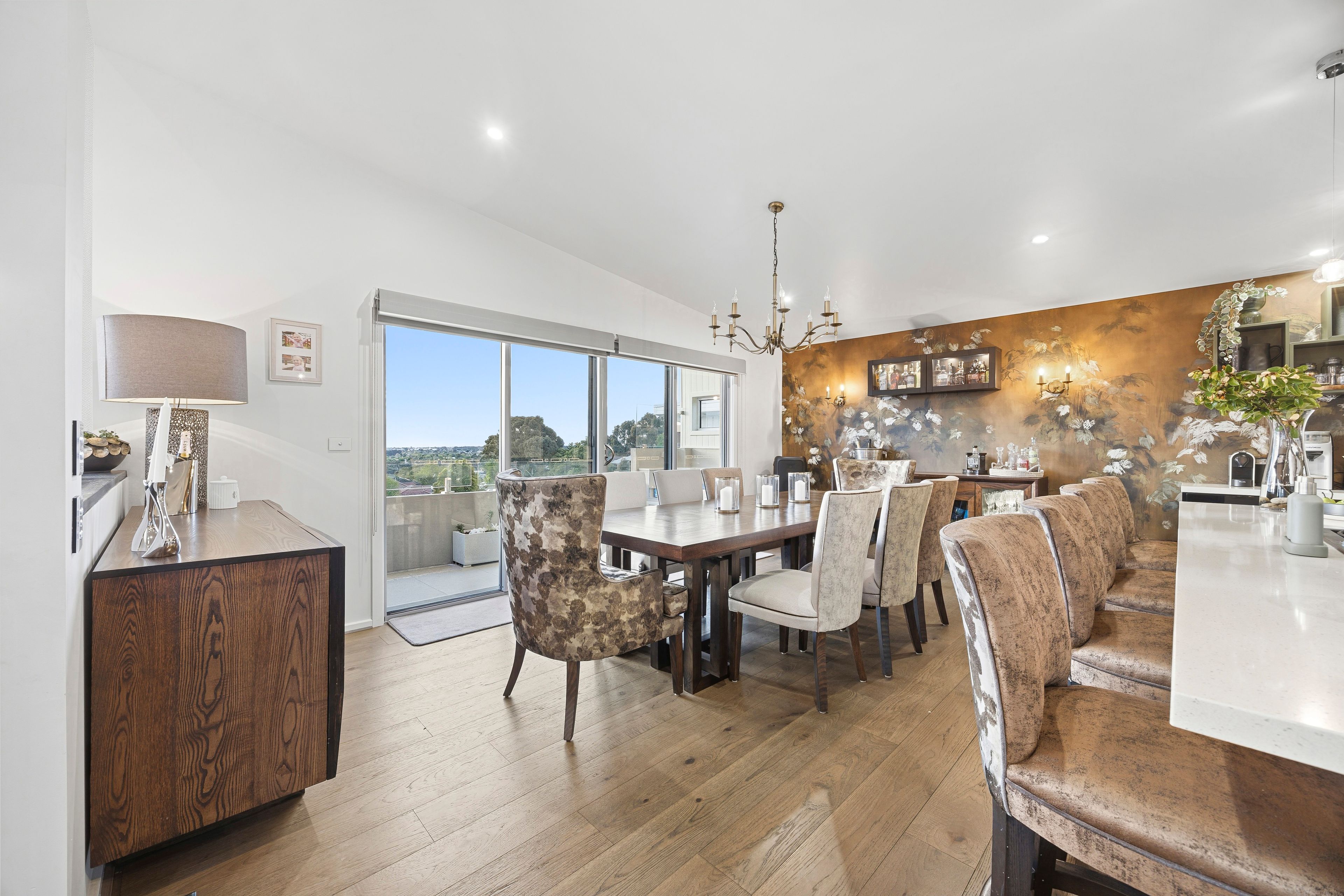 2/1 Mcmanus Drive — photo 11 of 29