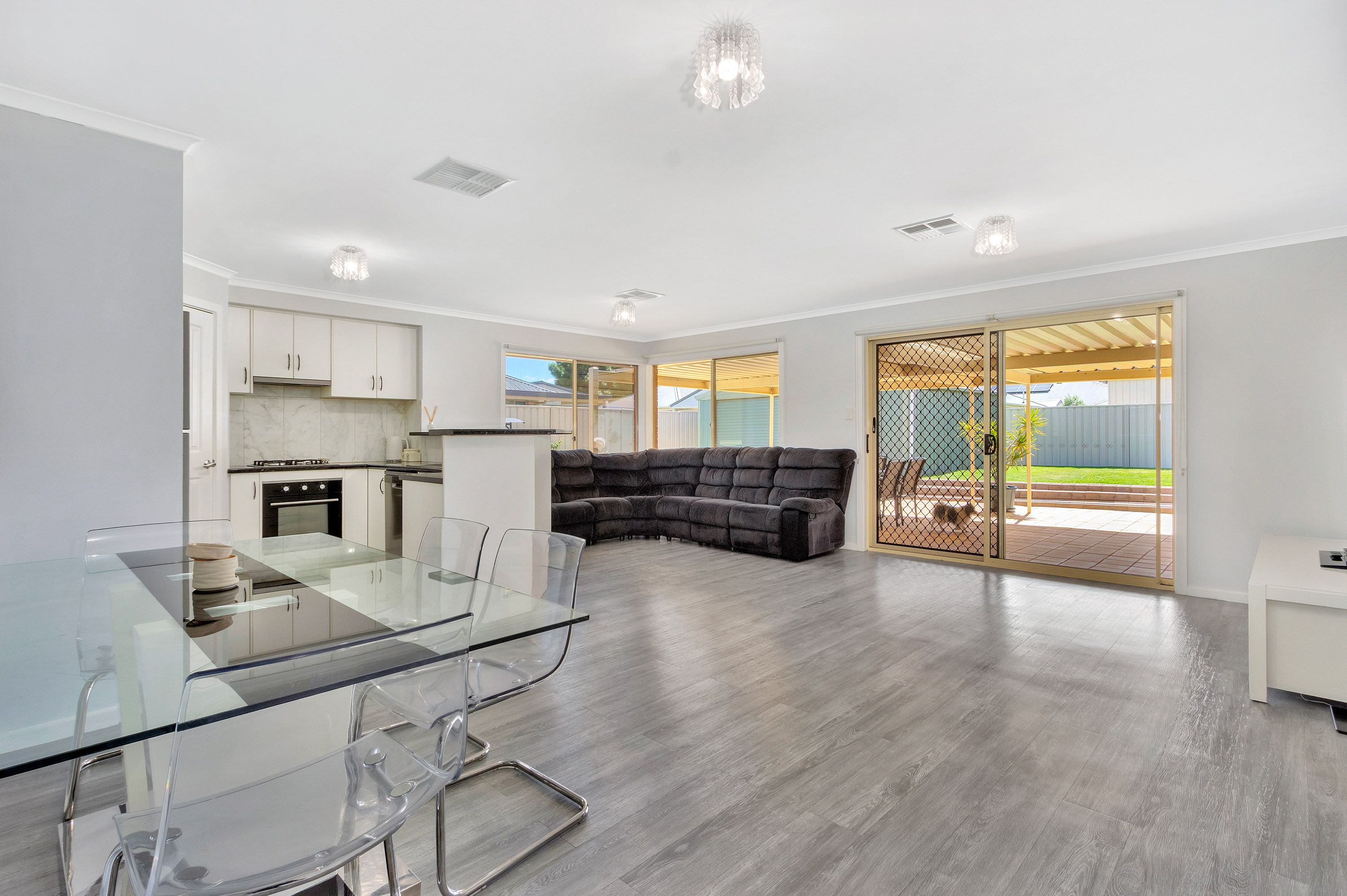 12 Becker Street — photo 9 of 19