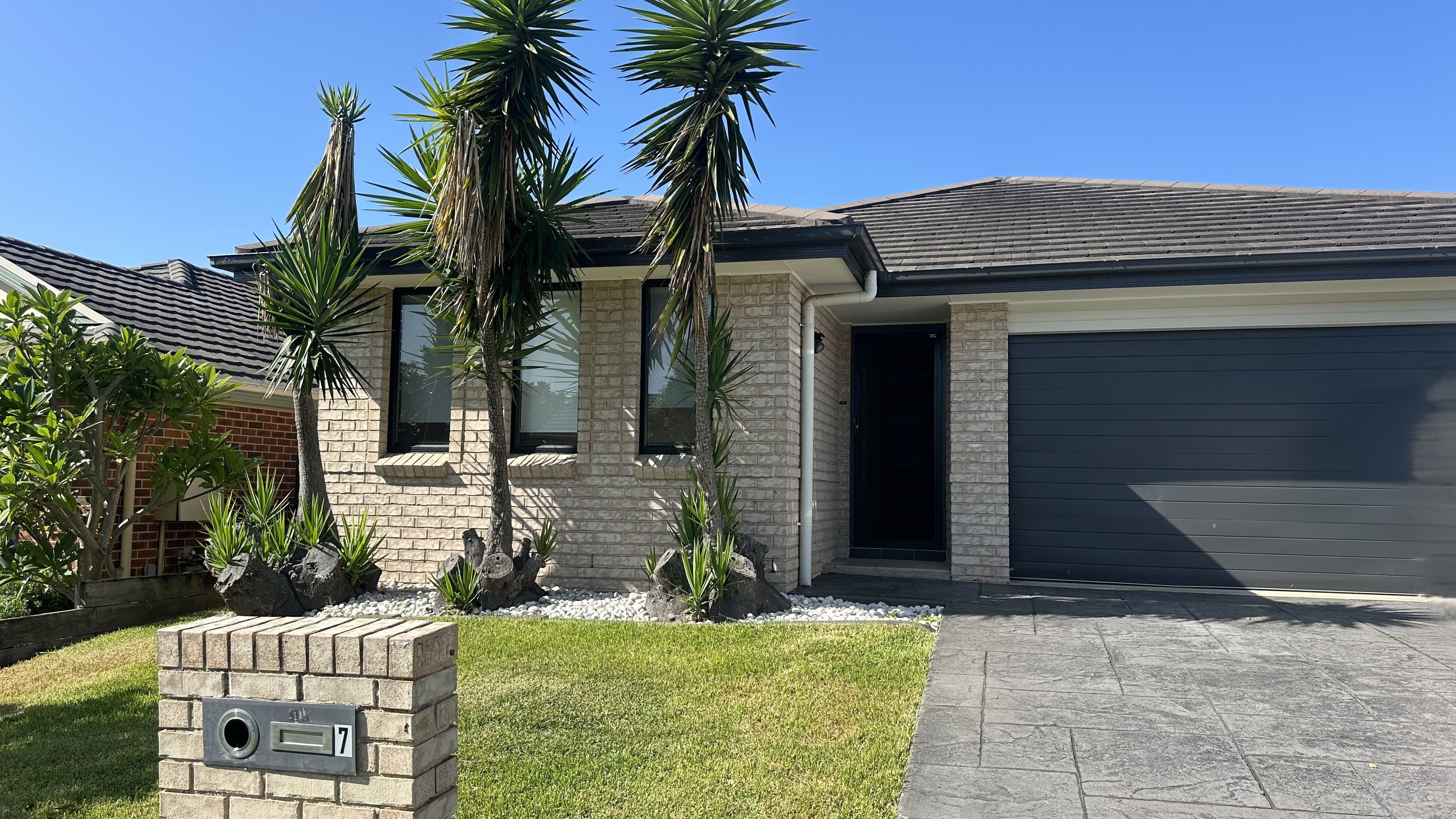 7 Riveroak Road, Worrigee NSW 2540