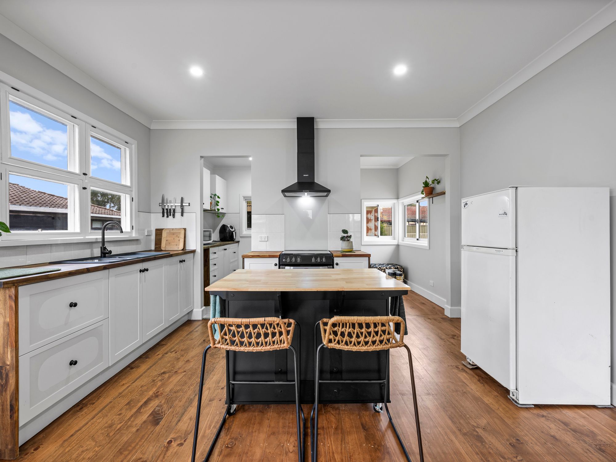10 Charles Street — photo 7 of 14