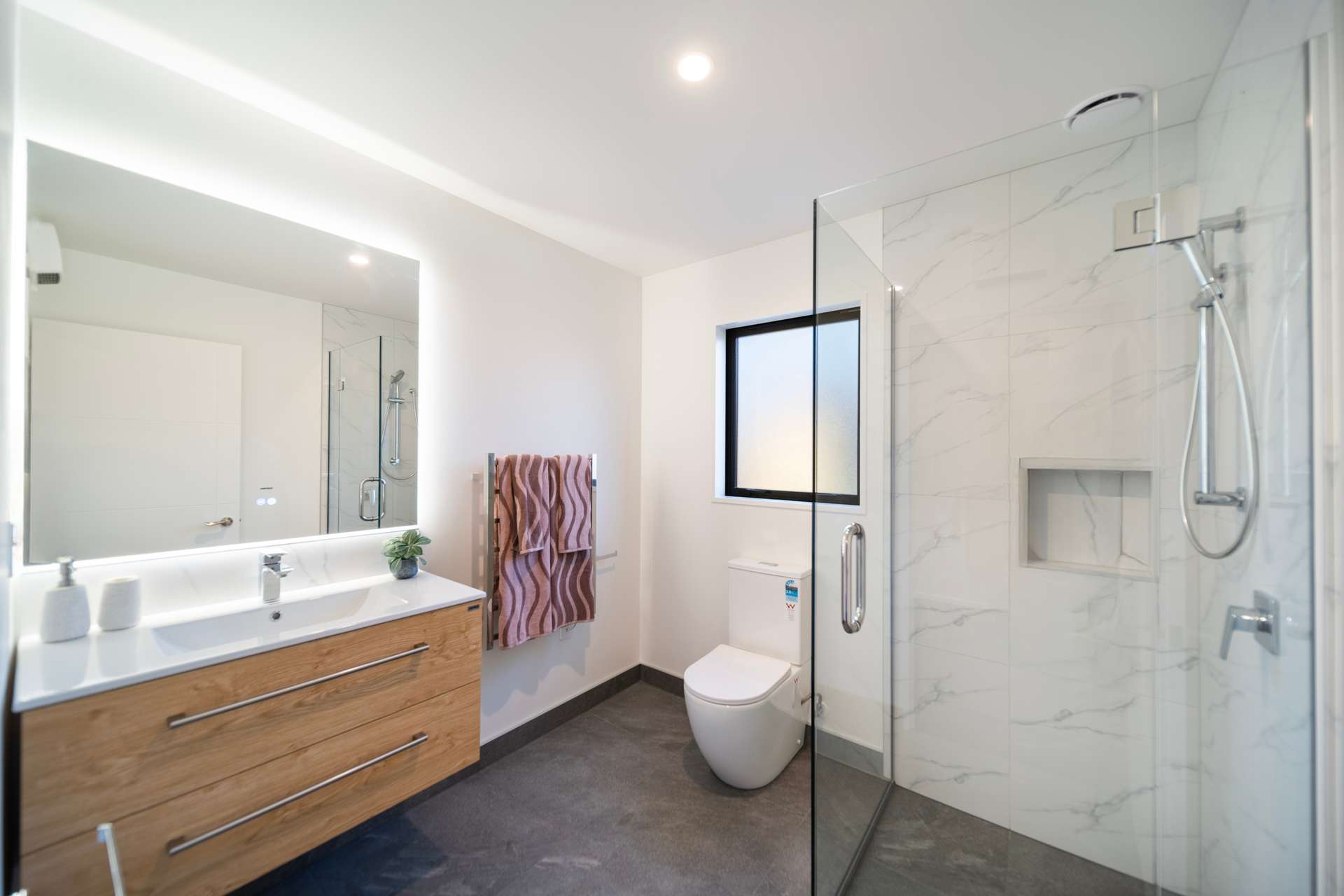 5/490 Cashel Street photo 7