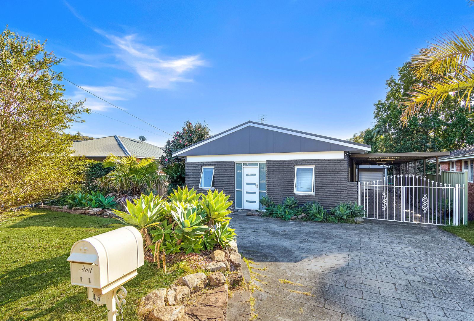 17 Karloo Road — photo from Ray White Umina Beach