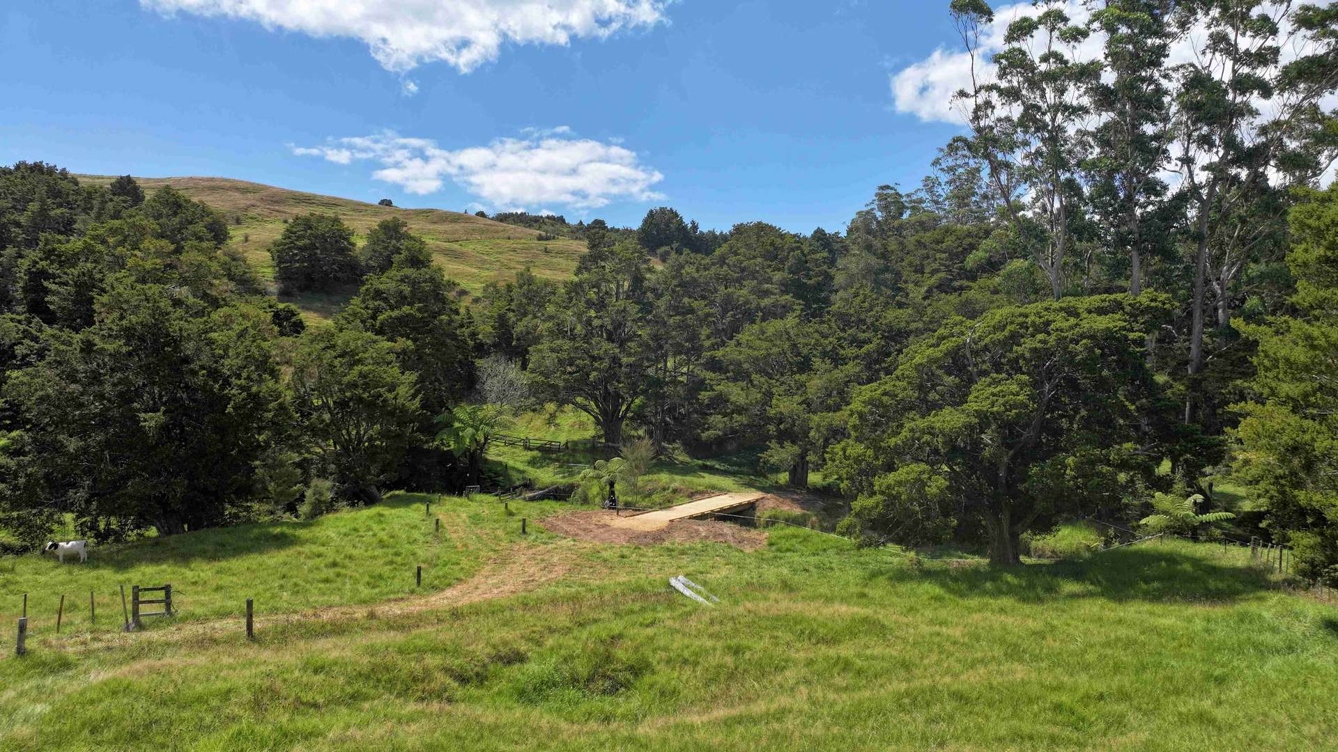 593 Peria Road photo 28