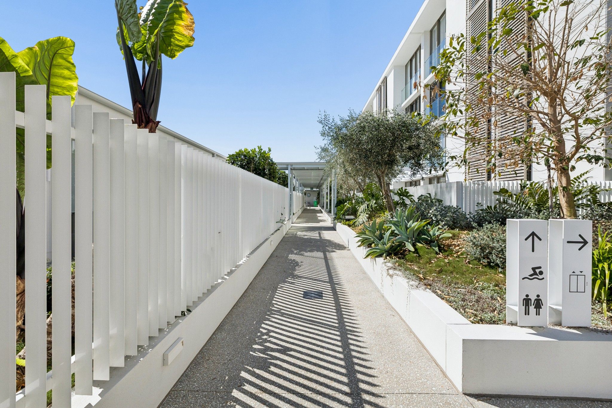 307/11 Aqua Street — photo 21 of 30