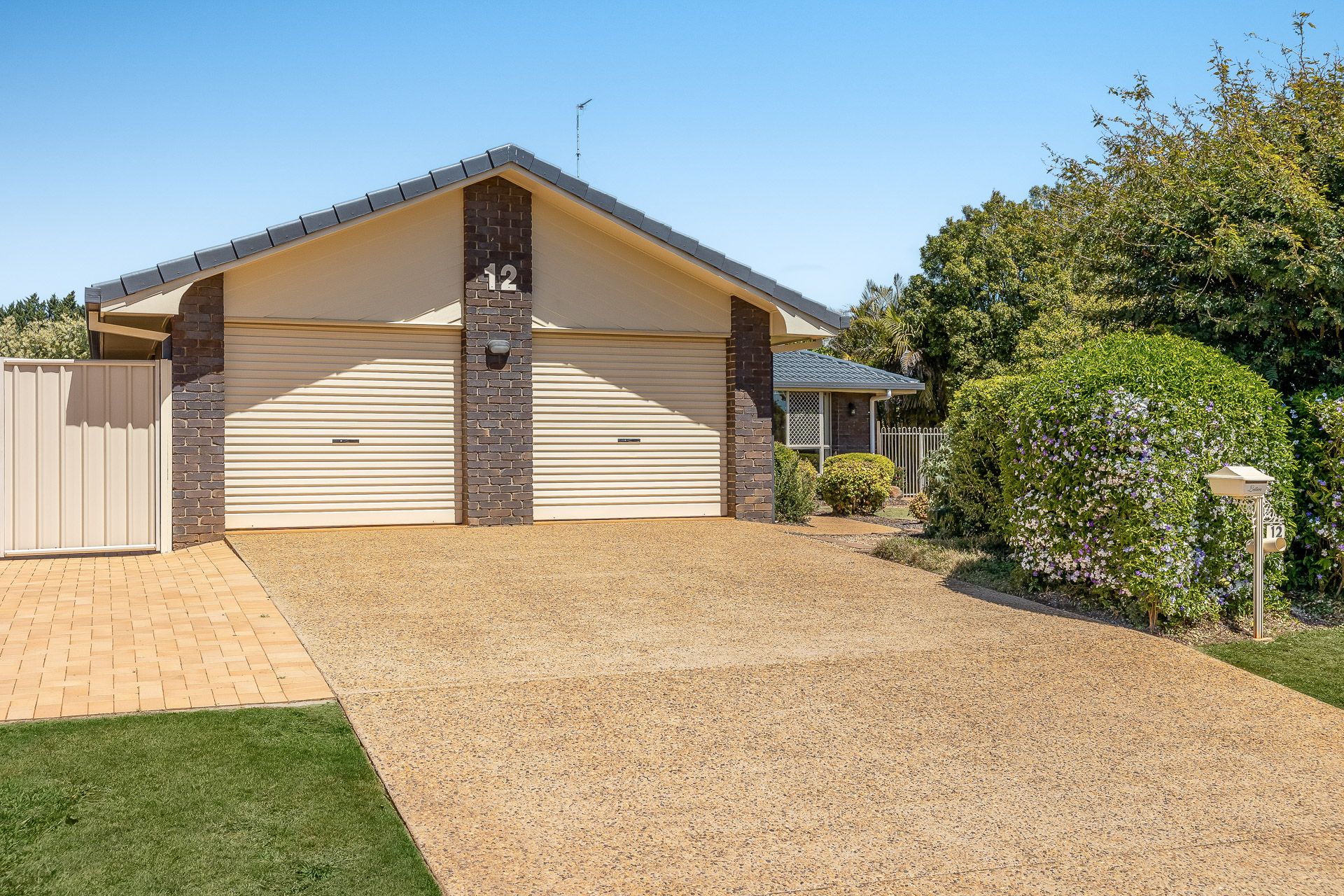 12 Jull Drive, Centenary Heights, QLD 4350