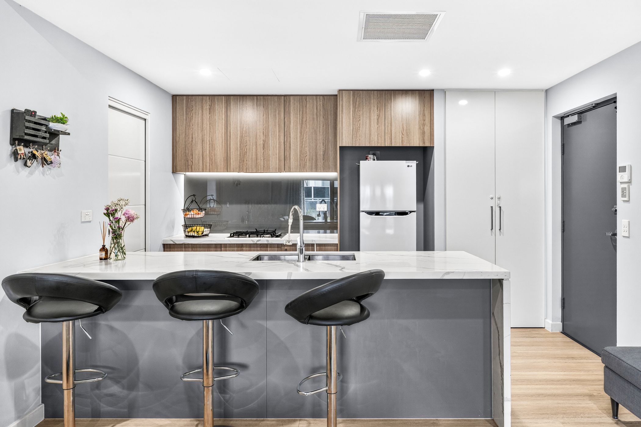440/50B Jacqui Avenue — photo 4 of 21