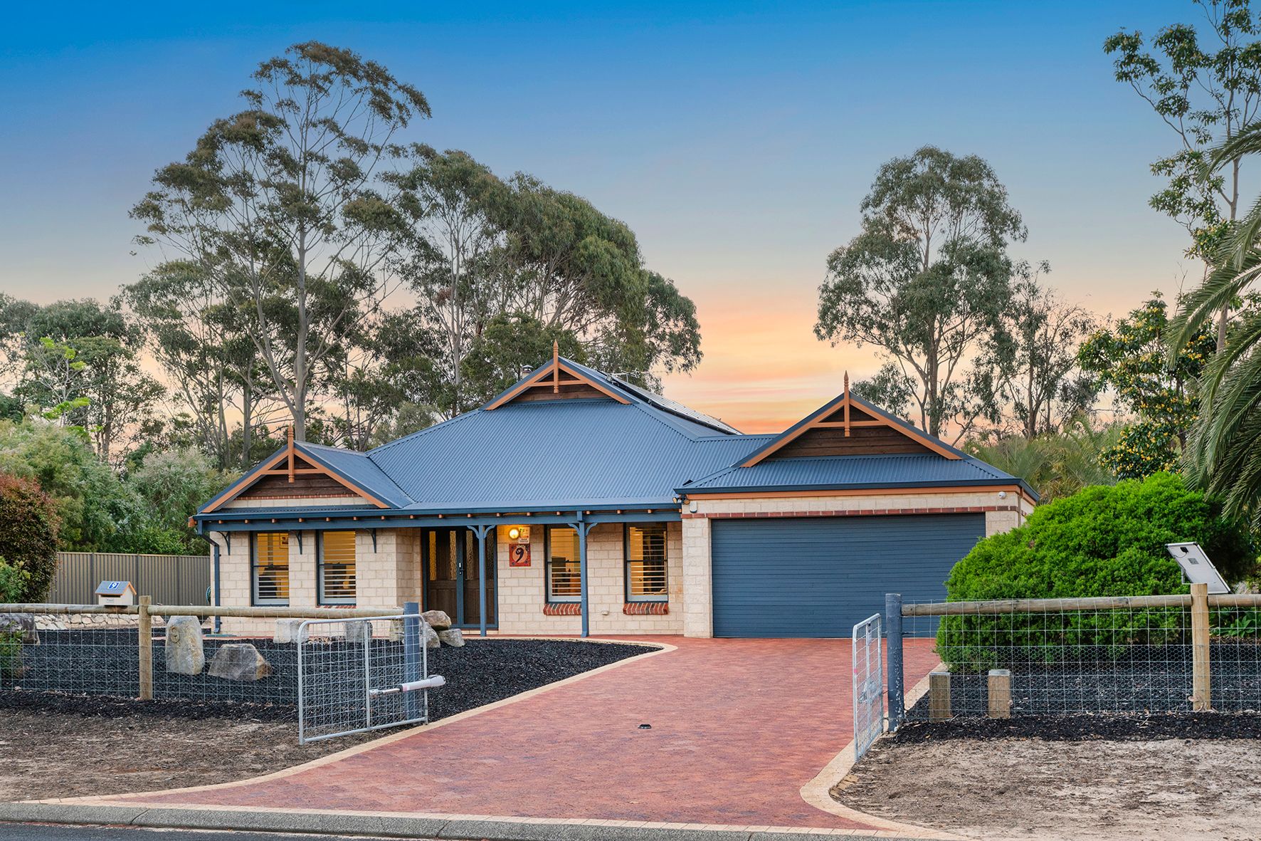 9 Moondah Close — photo 5 of 25