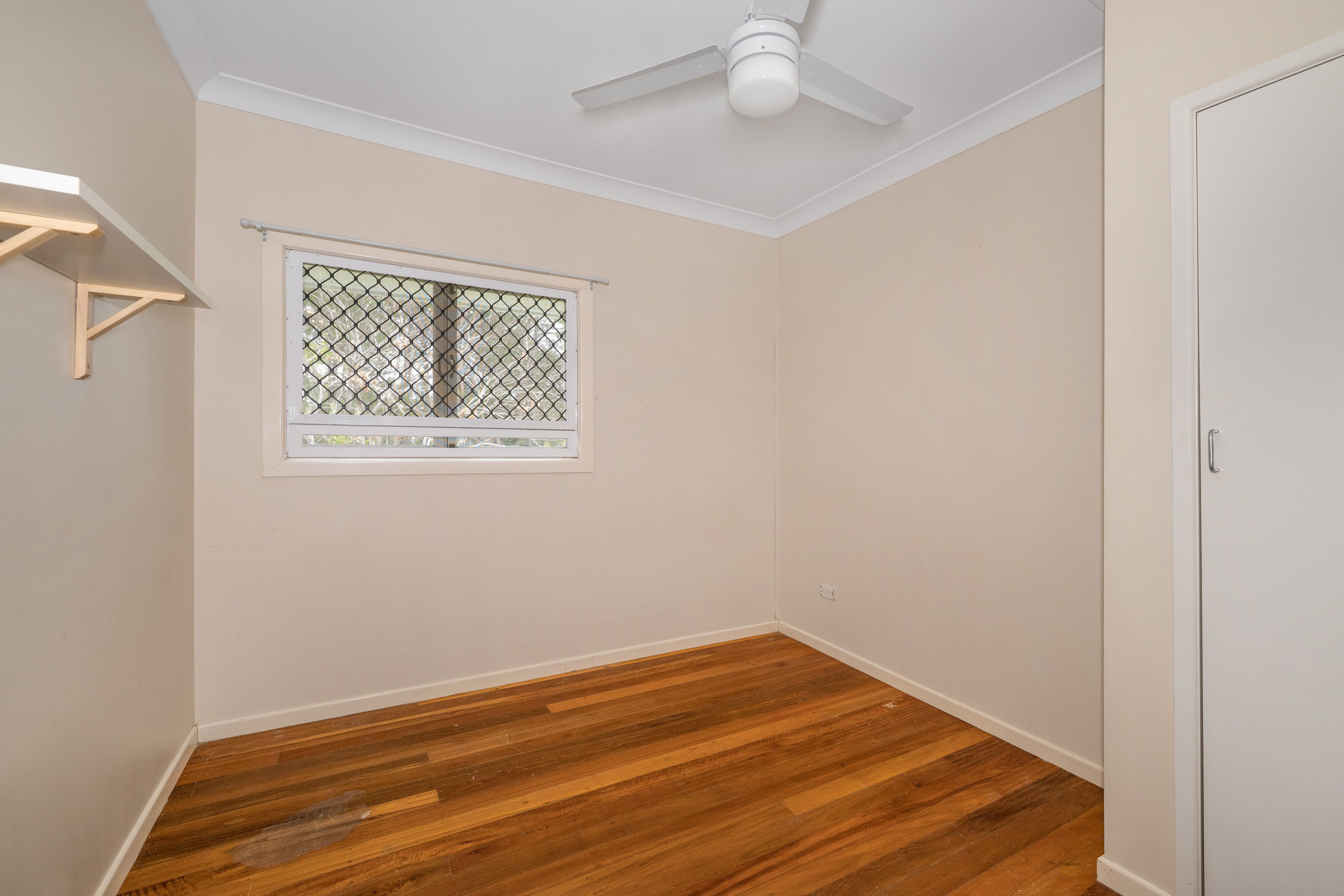 168 Archer Street — photo 11 of 17
