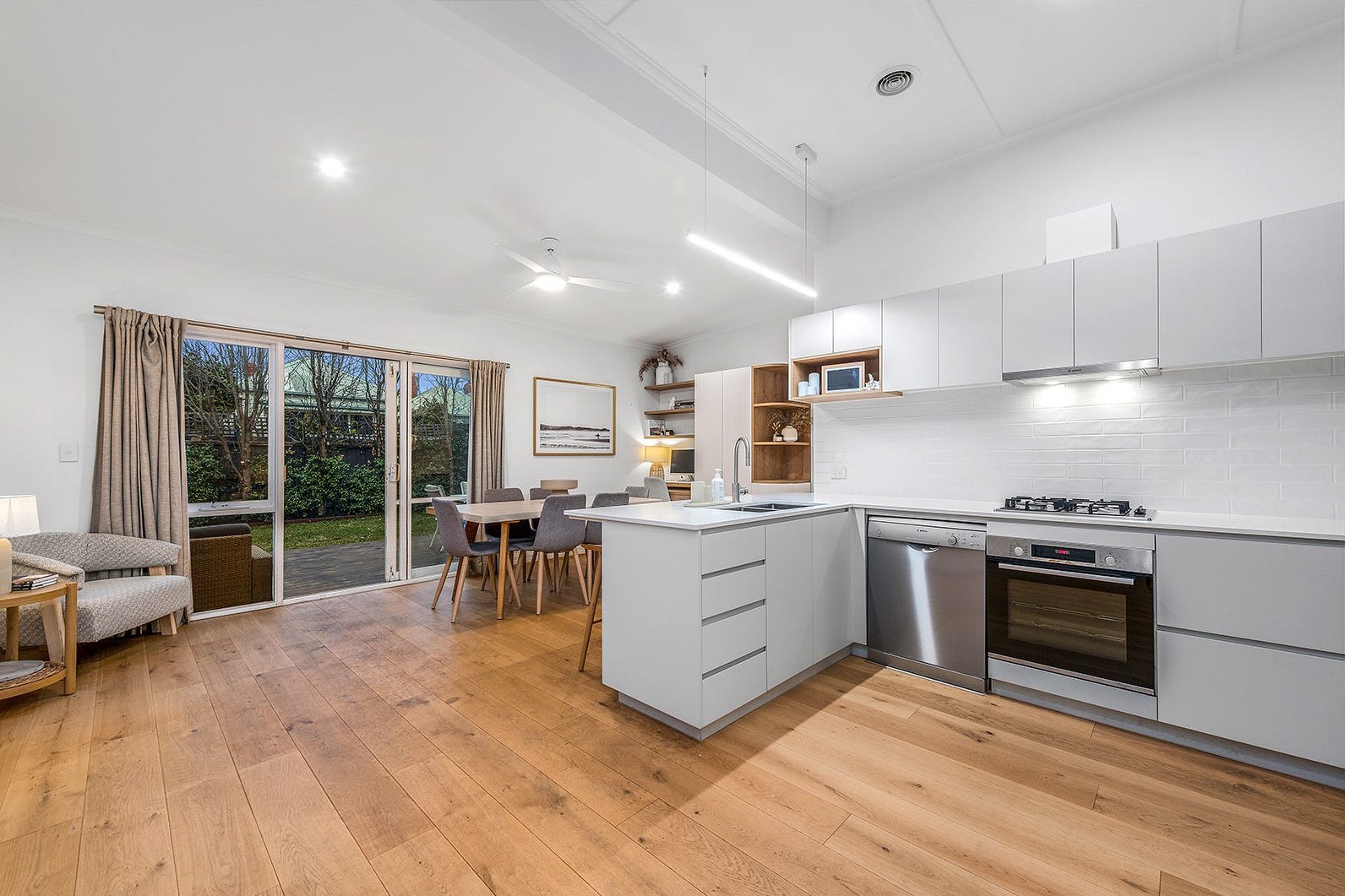 24 Buckley Street, Carnegie, VIC 3163