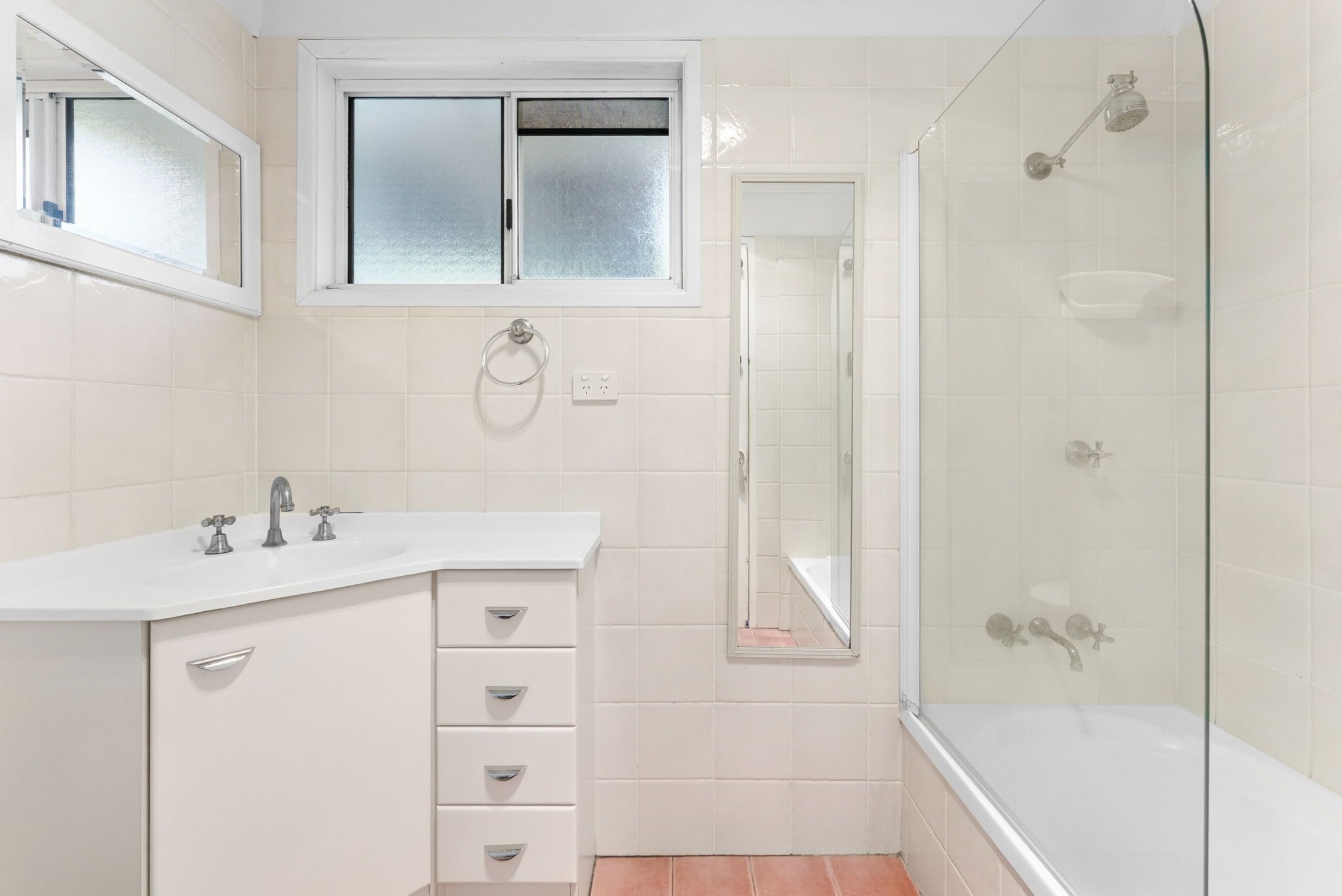 11 Carnelian Street — photo 10 of 18