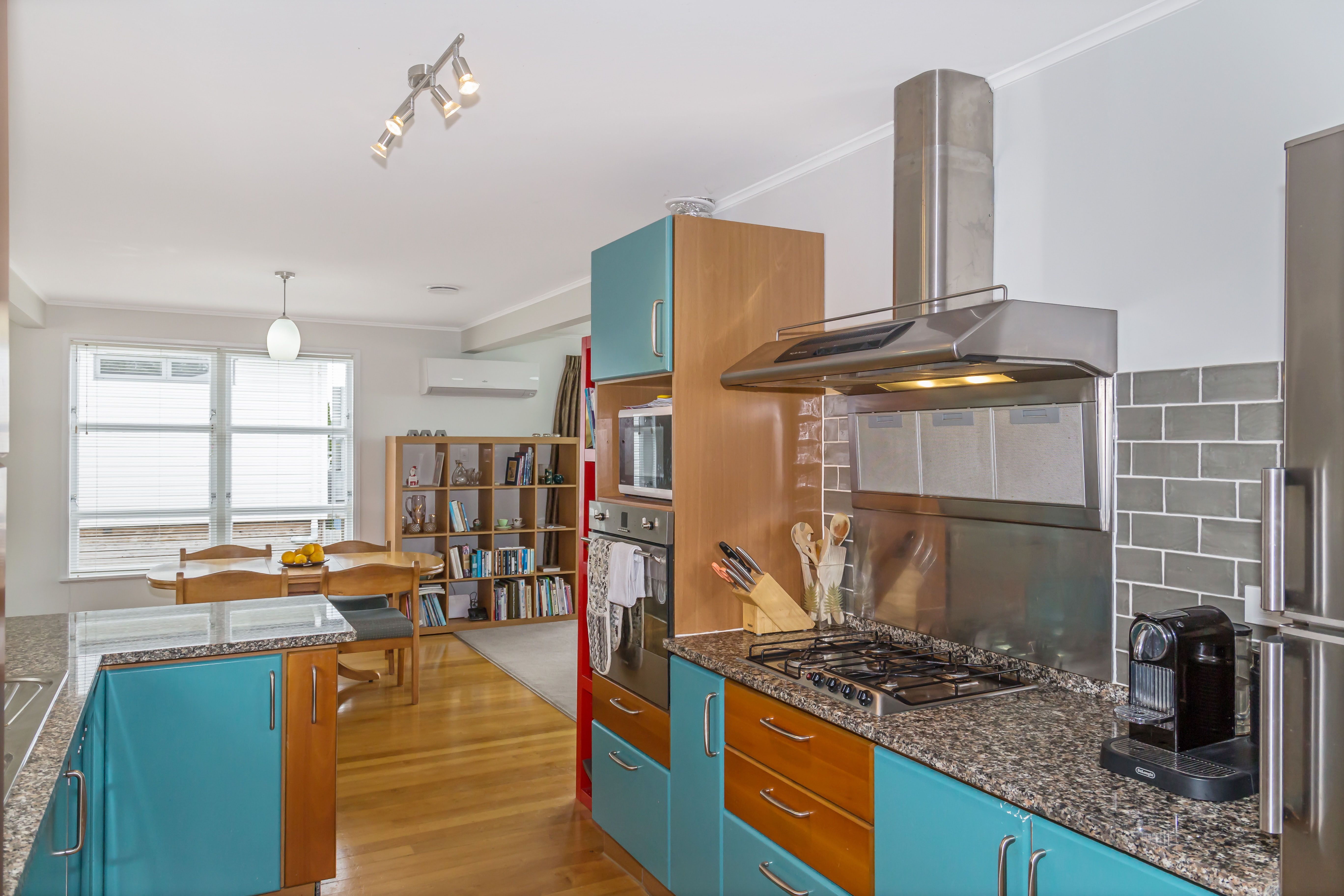 11 Kotanui Avenue, Army Bay, Rodney