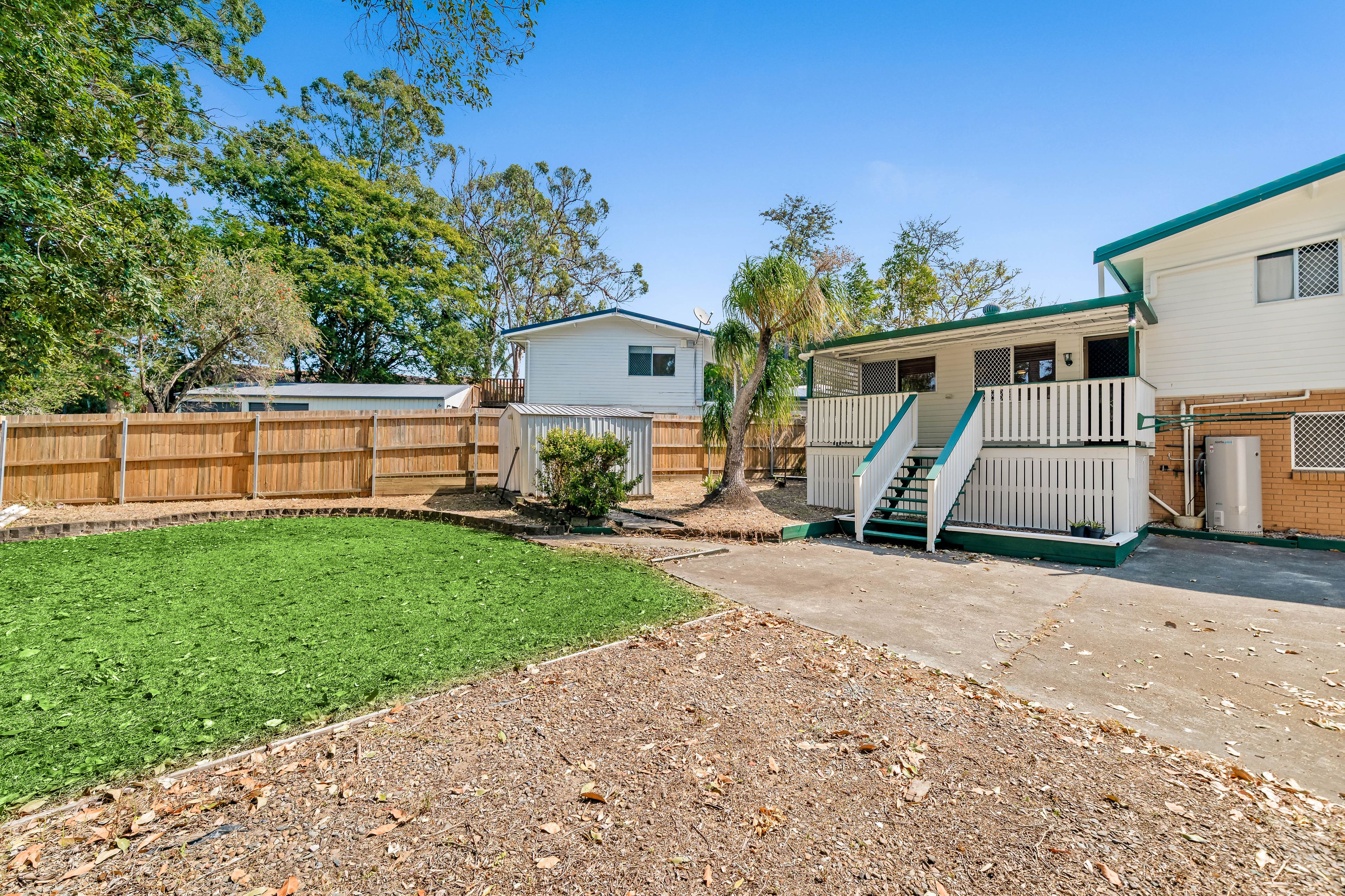 33 Mikaga Court — photo 14 of 16