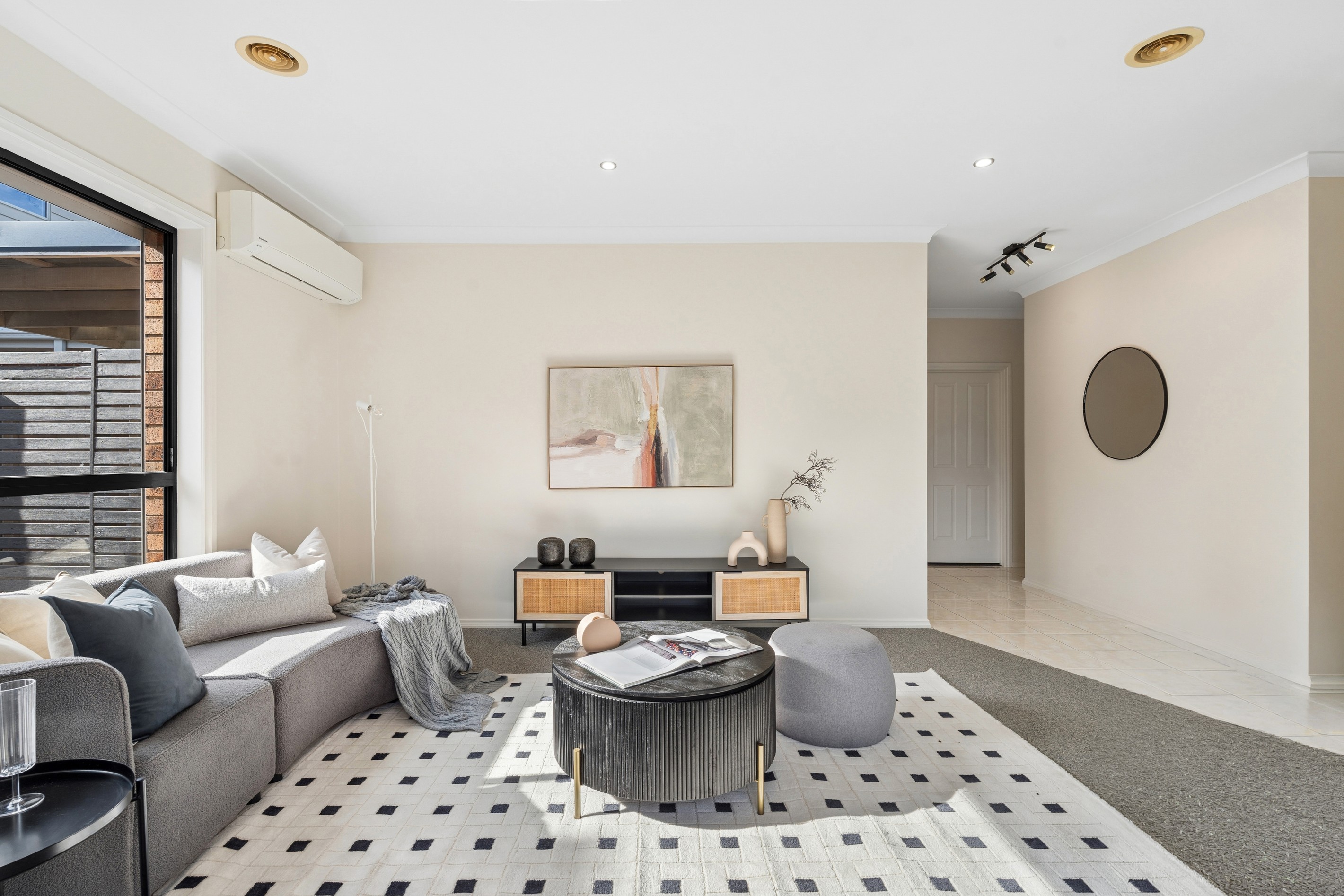 2/128 Boldrewood Parade, Reservoir, VIC 3073