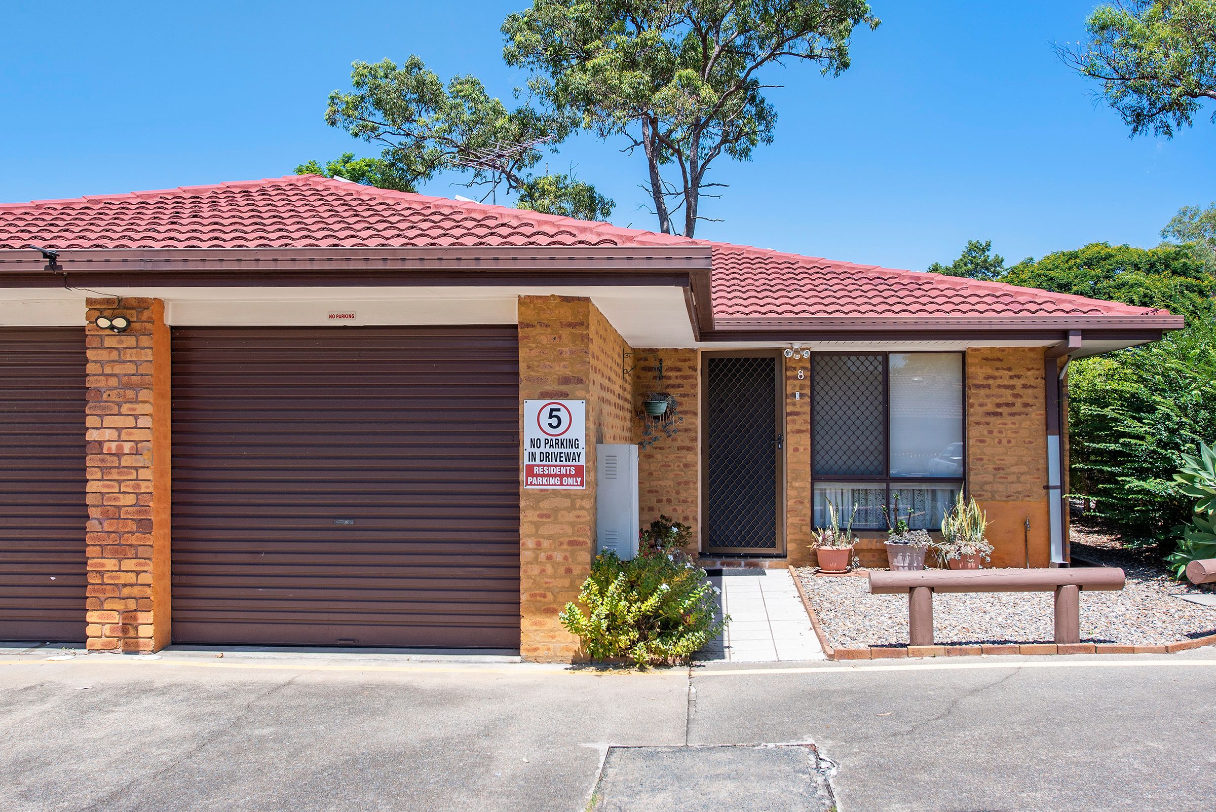 8/7 Cleopatra Street, Kingston, QLD 4114