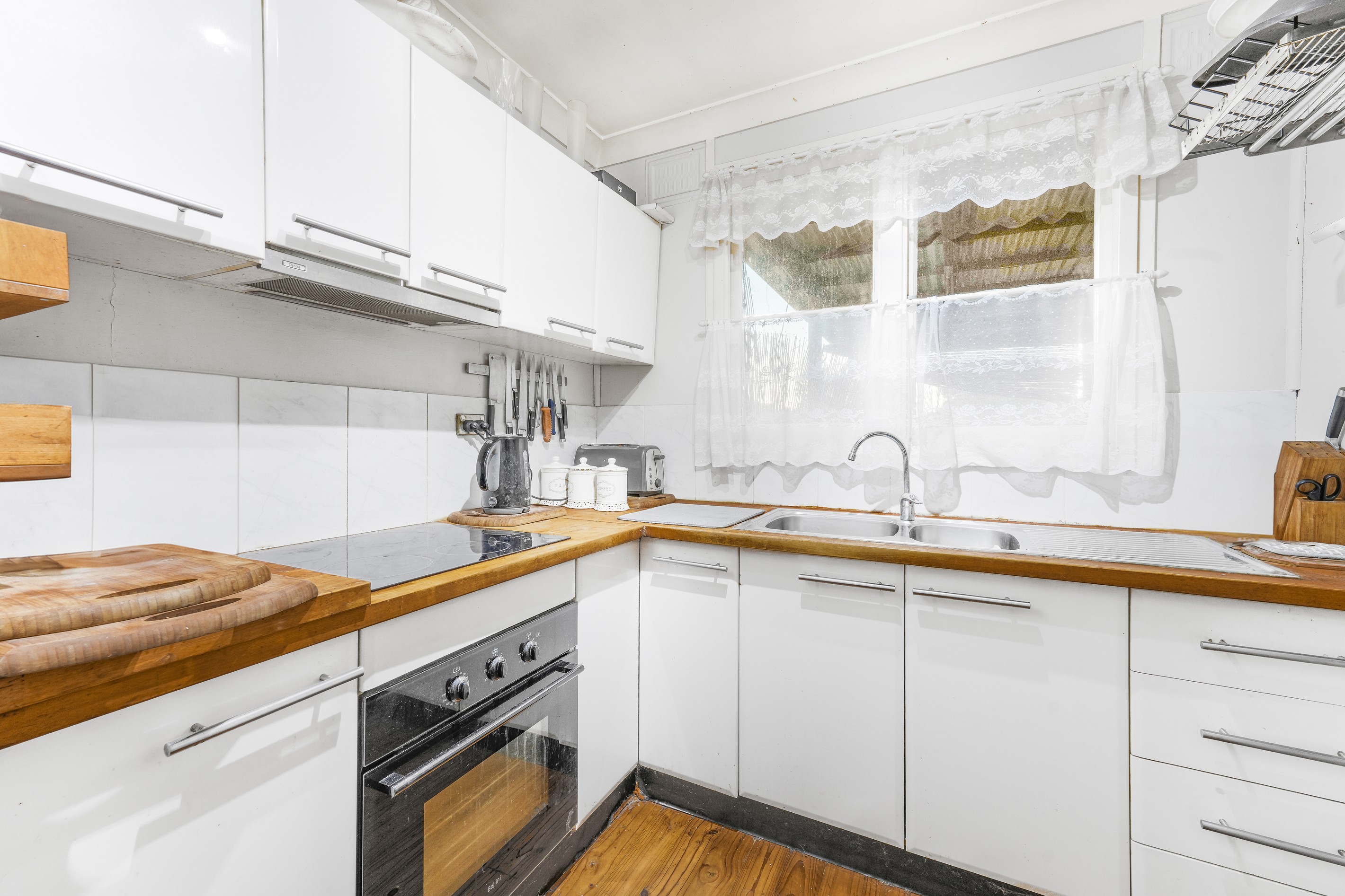 18 Parkes Crescent, Blackett, NSW 2770