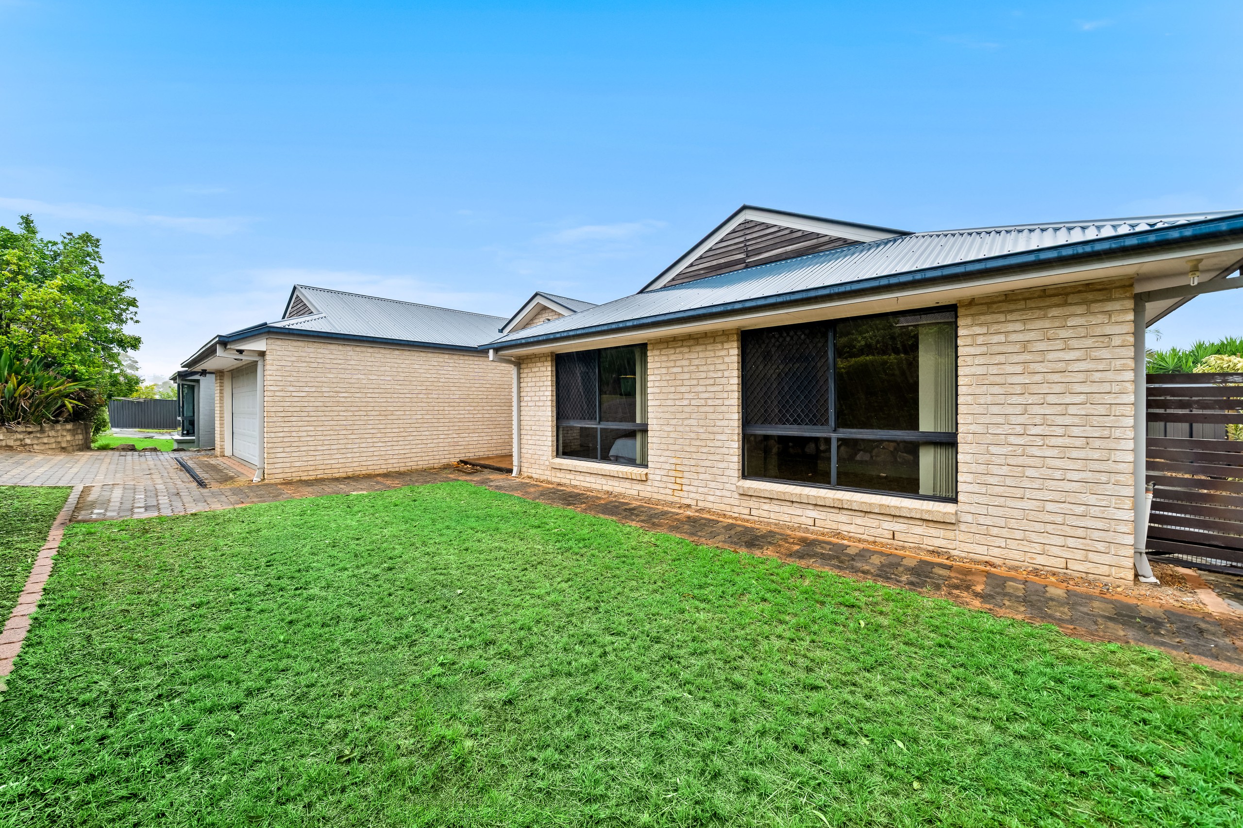 18 Scenic Cresent, Springfield, QLD 4300
