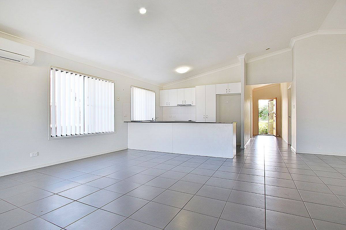 3 Staaten Street, Brassall, QLD 4305