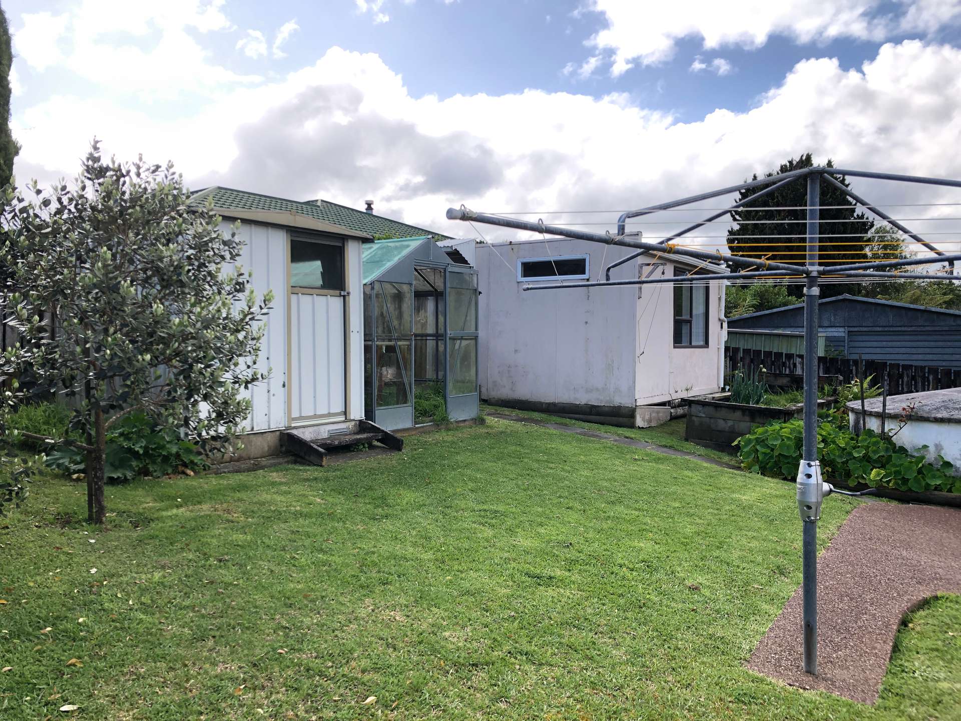 37 Matua Road photo 7